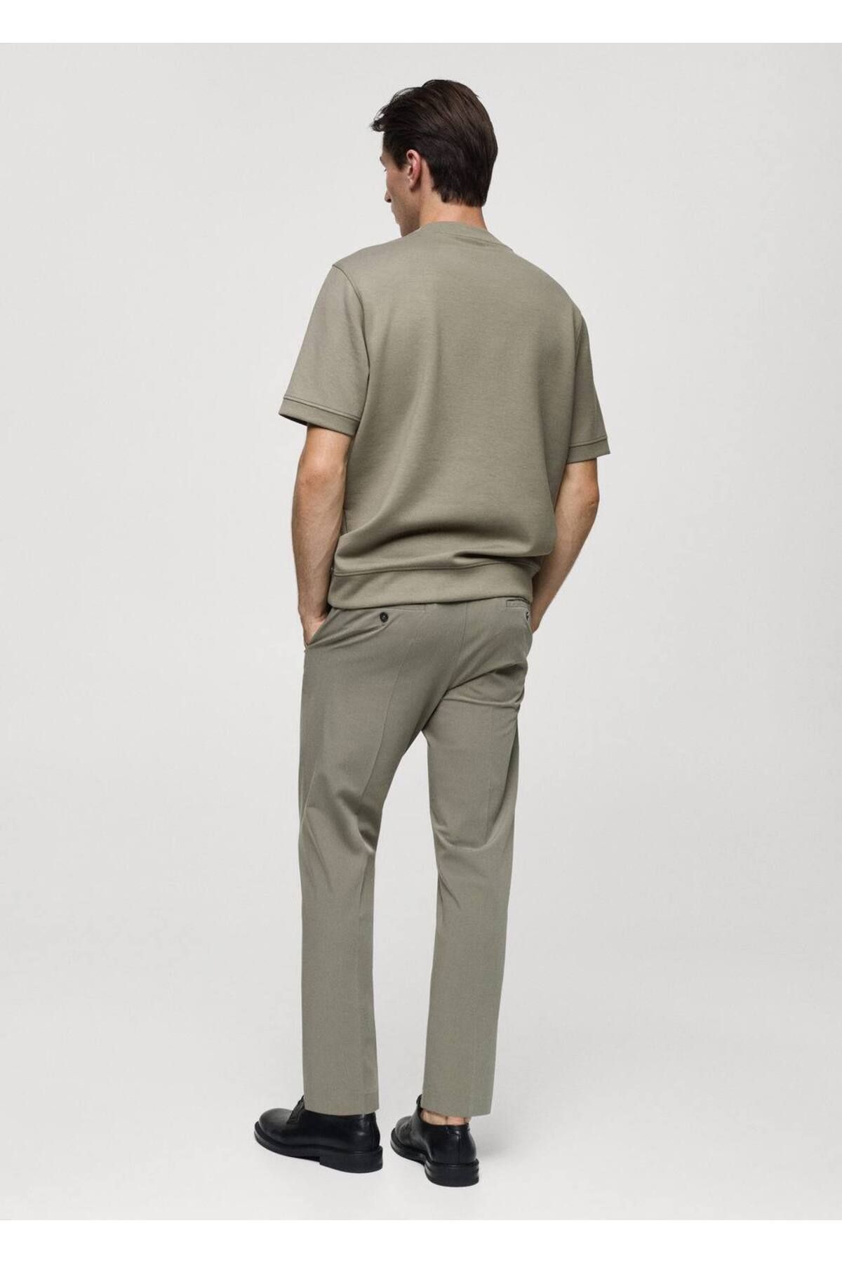 MANGO Man-Látkové tričko Regular Cut 4