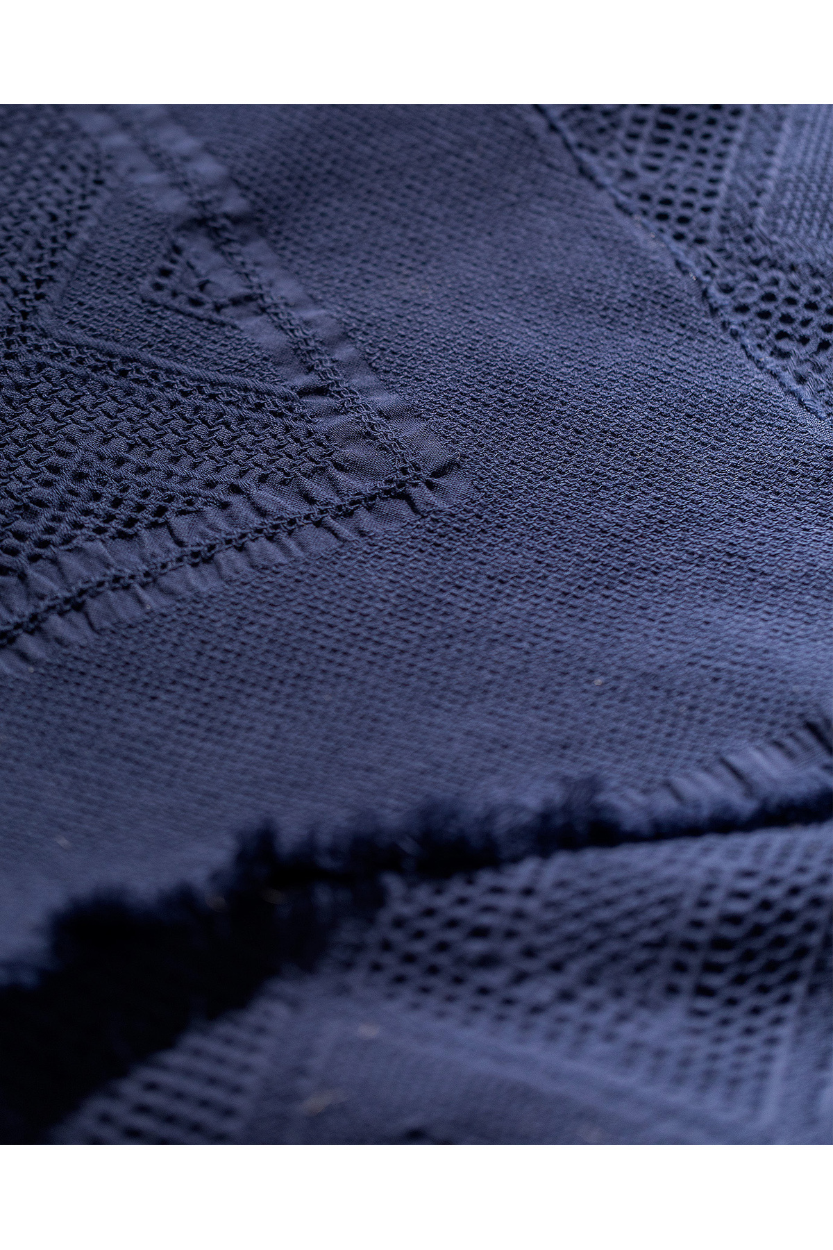 Madame Coco-Froncois Double Bedspread 6