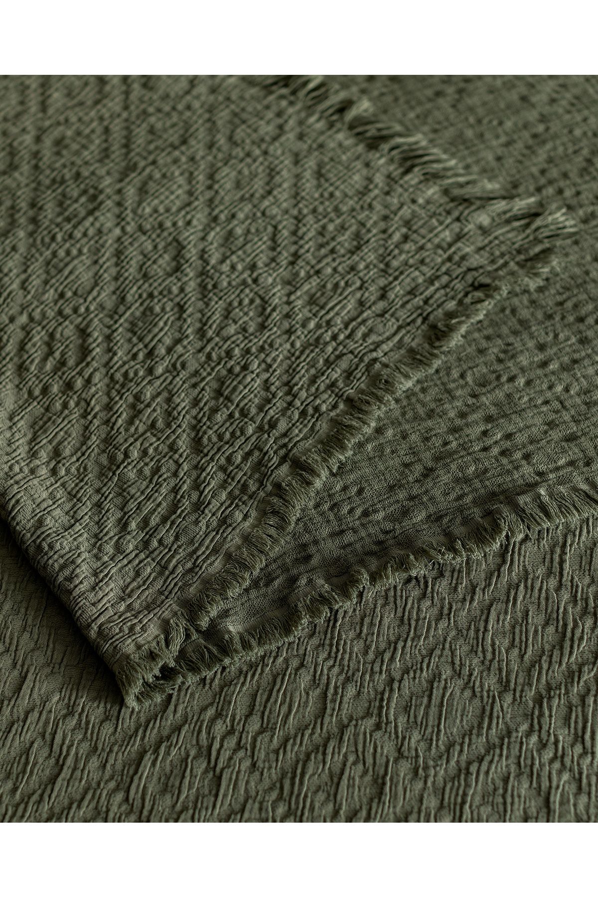 Madame Coco-Vue Luxury Collection Double Bedspread 5