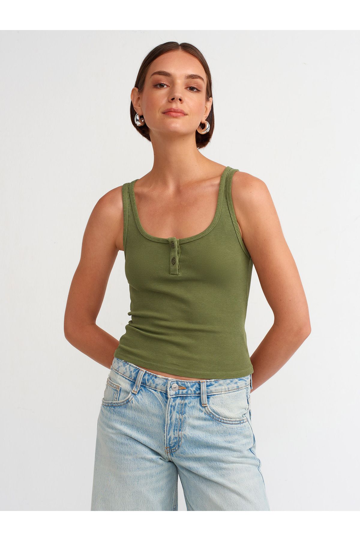 Dilvin-20840 Green Buttoned Tank Top with Washing Effect 2