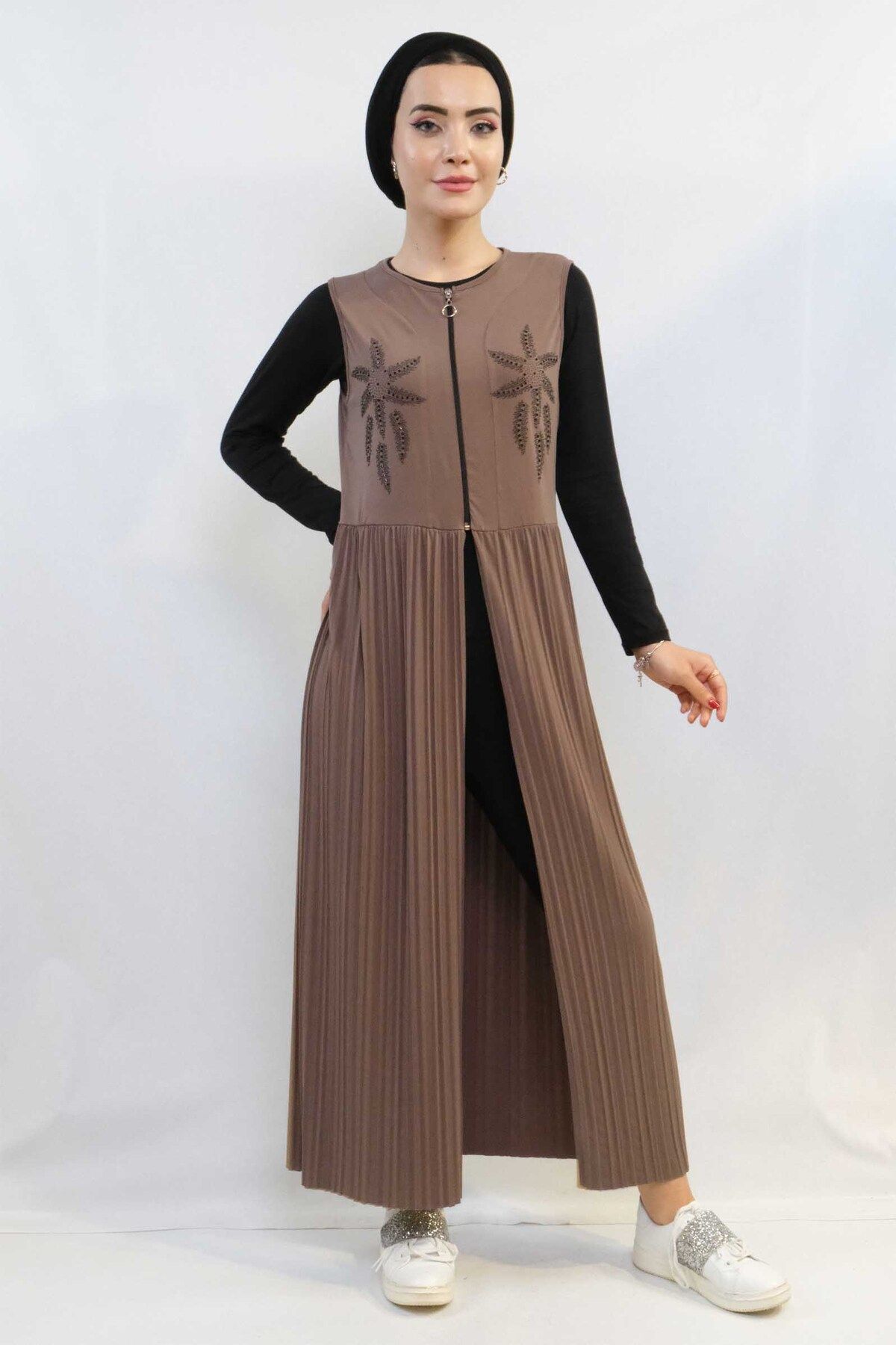COXO Fashion`S Fashionable Çizgi Stone Embroidered Pleated Vest Mink MC727