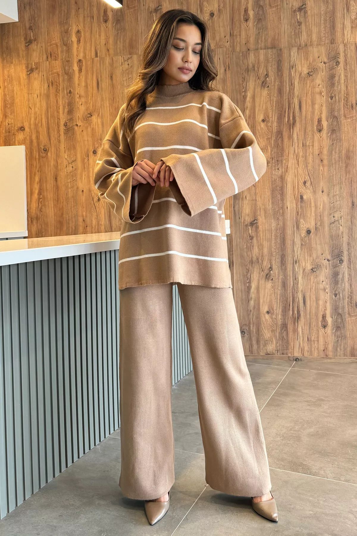 GÜLSELİ-Biscuit Women's Knitwear Trousers and Sweater Set 1