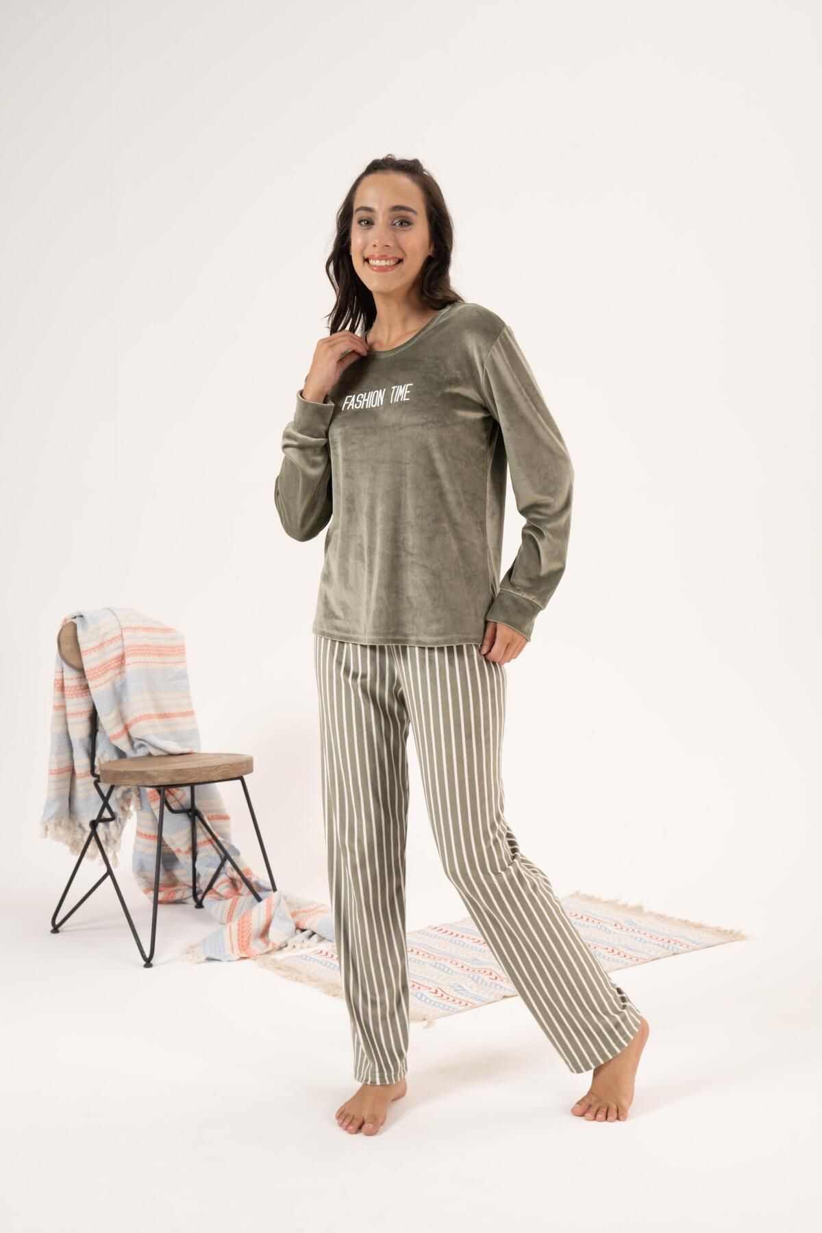 Estiva-Green Striped Velvet Women's Pajama Set - Winter 7