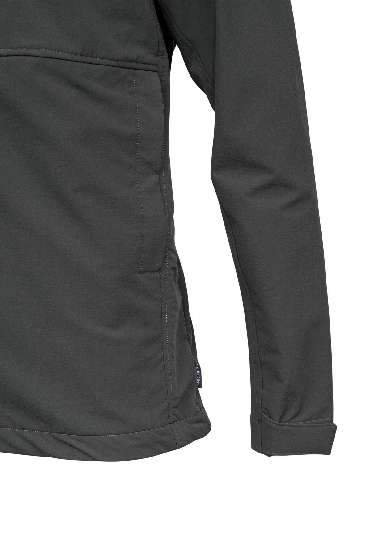 complete the look image