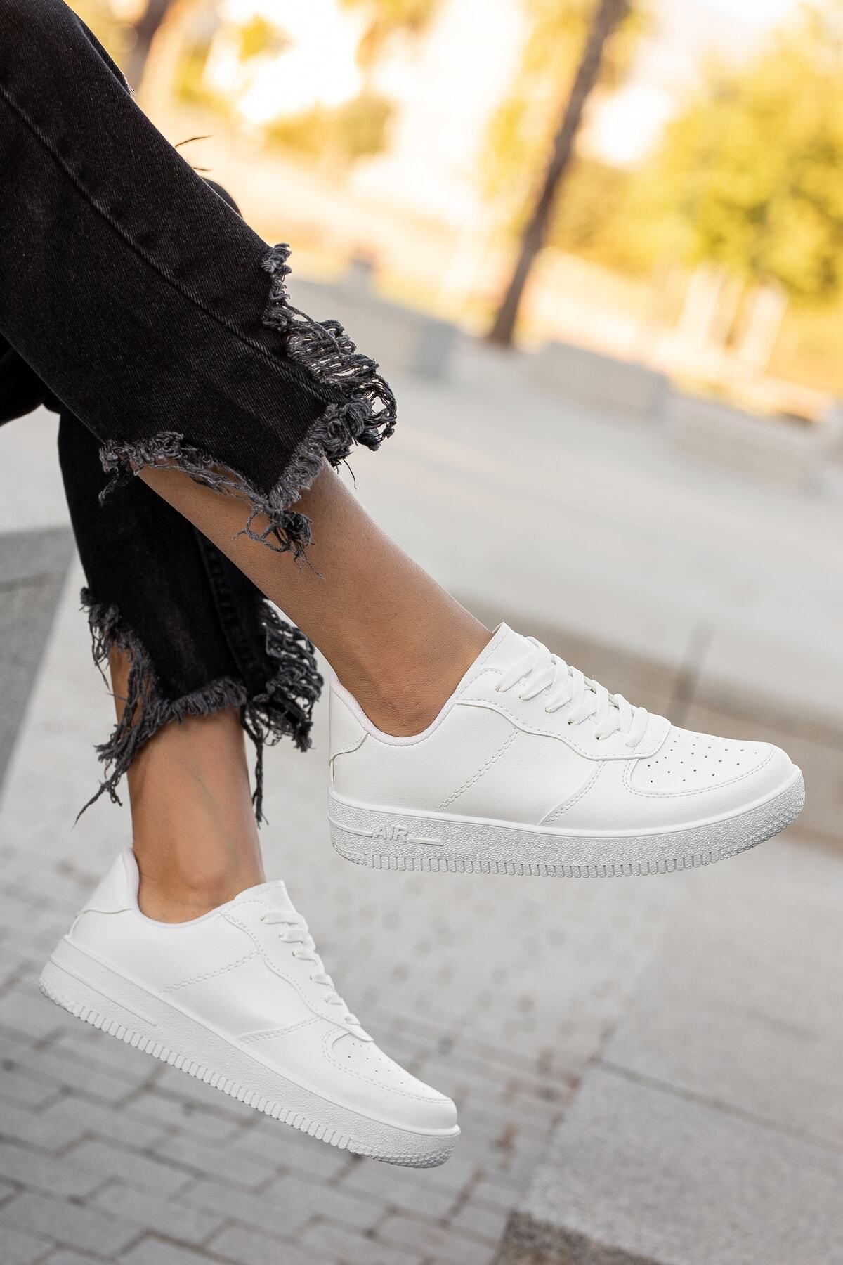 BOUIS Kadın Günlük Kalın Taban Sneakers Bağcıklı Beyaz Rahat Model Yürüyüş Ayakkabısı görsel 4