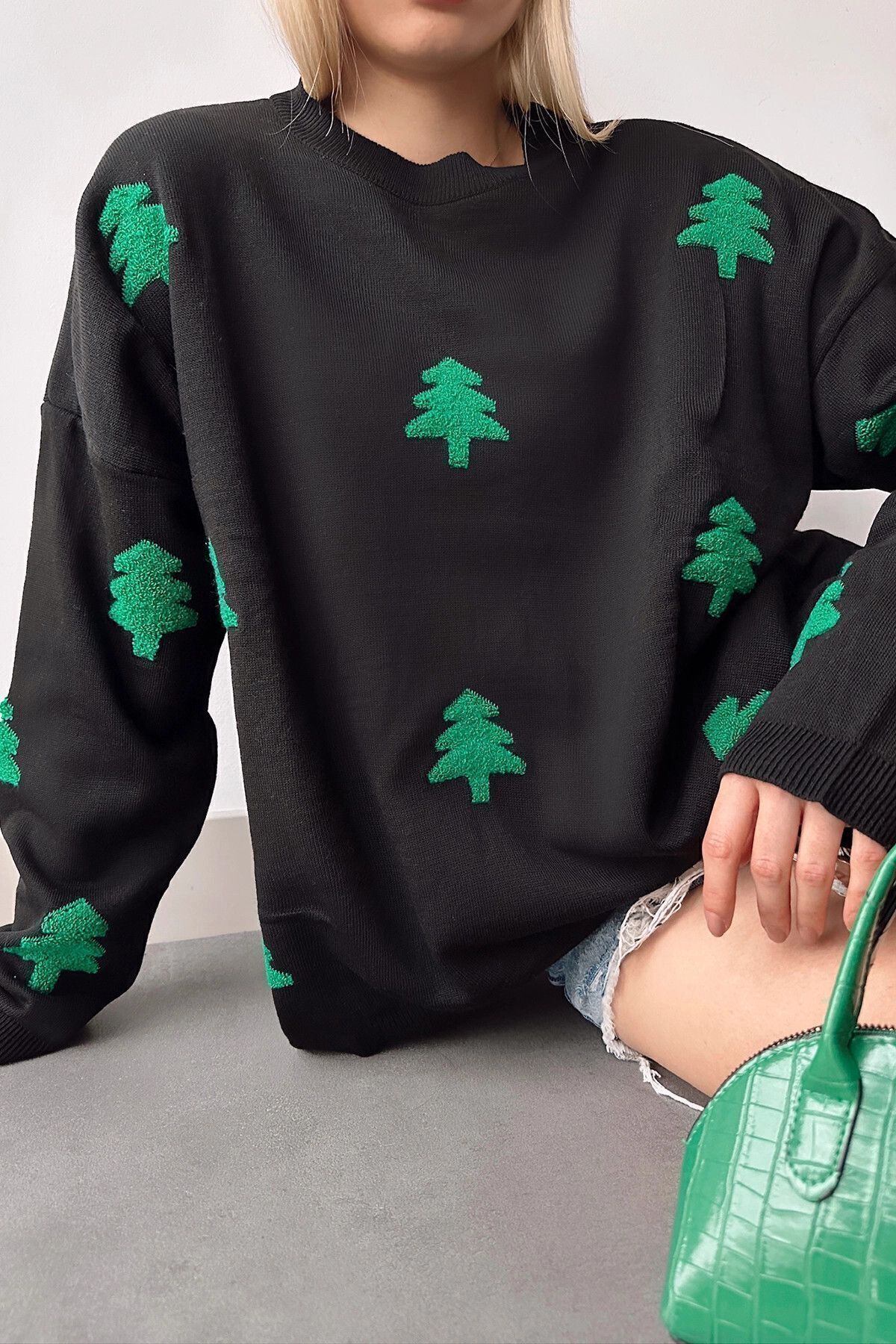bacc-Women's Black Oversize Knitwear Sweater Bc 231051 3
