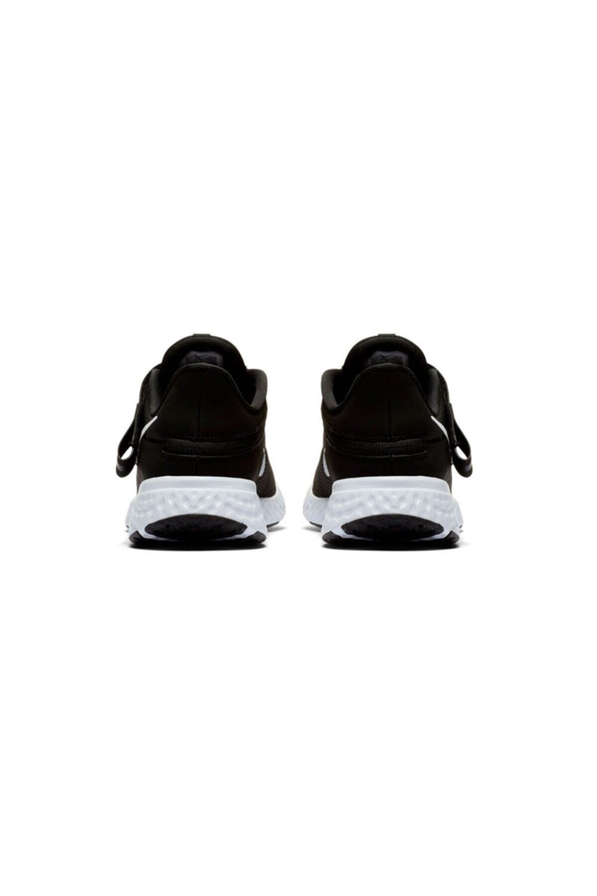 nike revolution 5 flyease