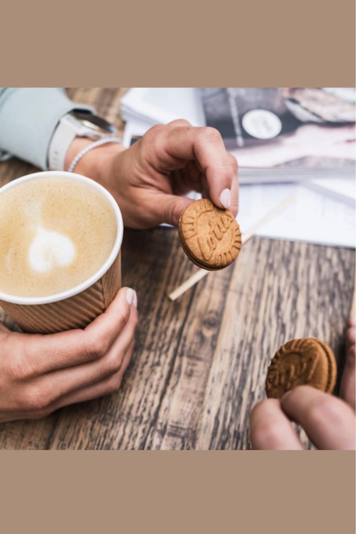 Lotus-Biscuit - Biscoff Sandwich, Cream Spreadable Cream - 150 Gr X 5 Pieces 4