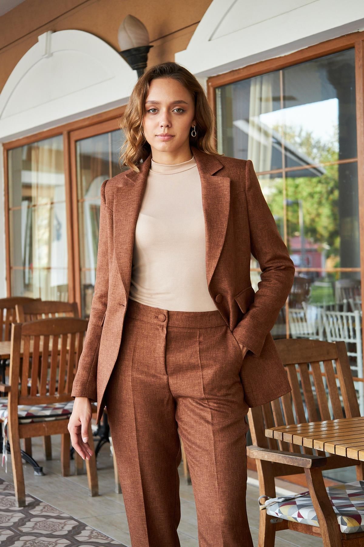 LOVELF-Single Button Coffee Color Wool Effect Set 8