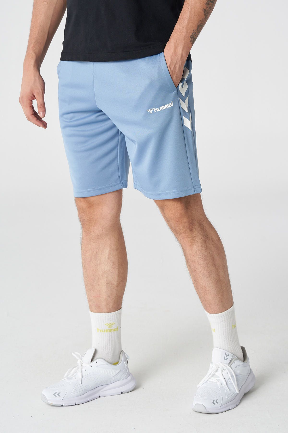 hummel-Falconzo Shorts 1