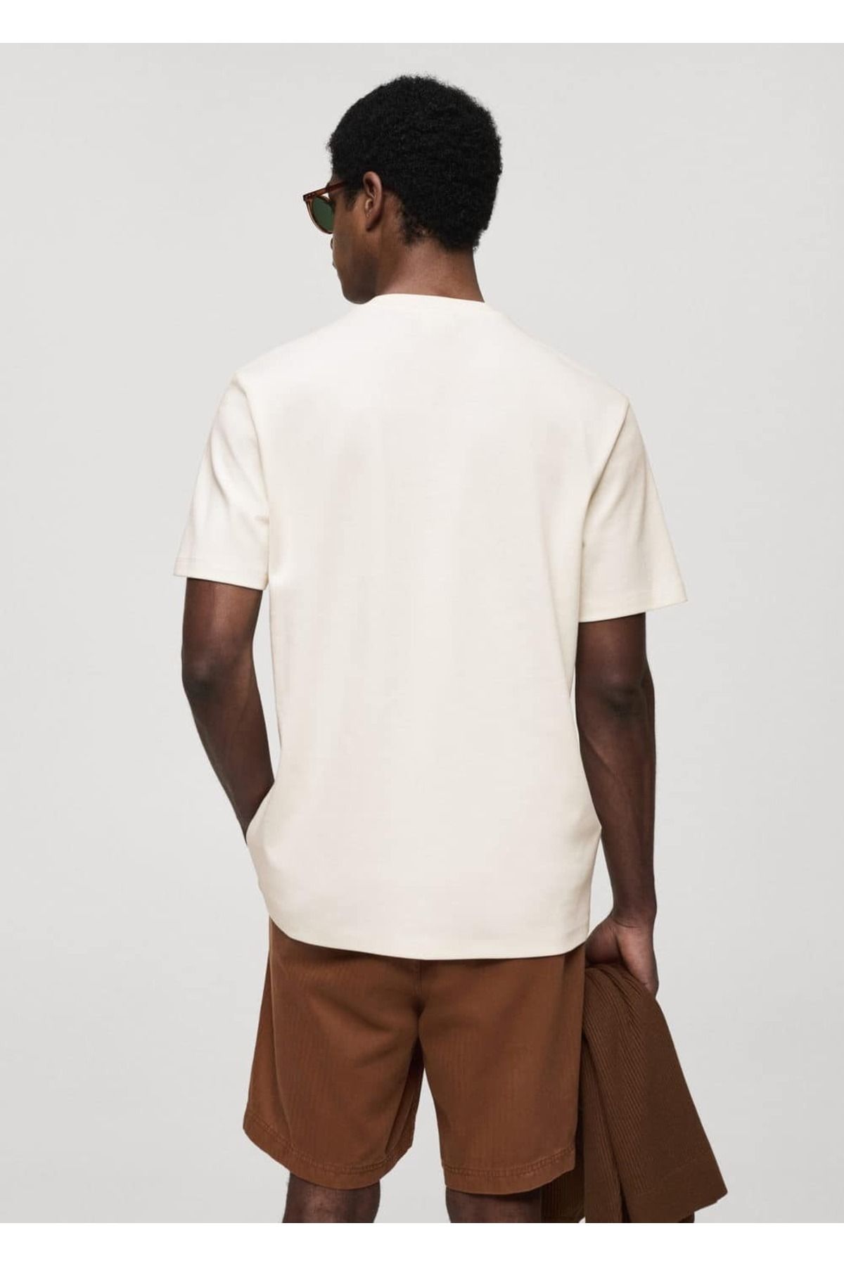 MANGO Man-T-Shirt aus 100 % Baumwolle mit normaler Passform 4