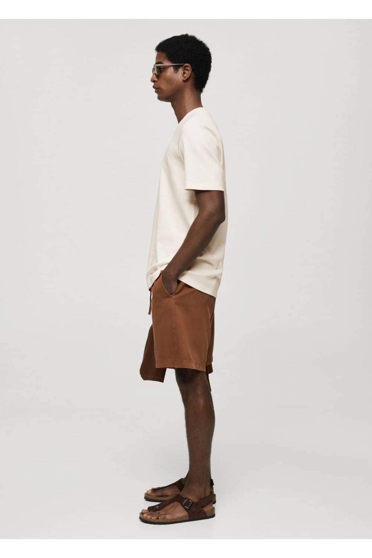 MANGO Man-T-Shirt aus 100 % Baumwolle mit normaler Passform 6
