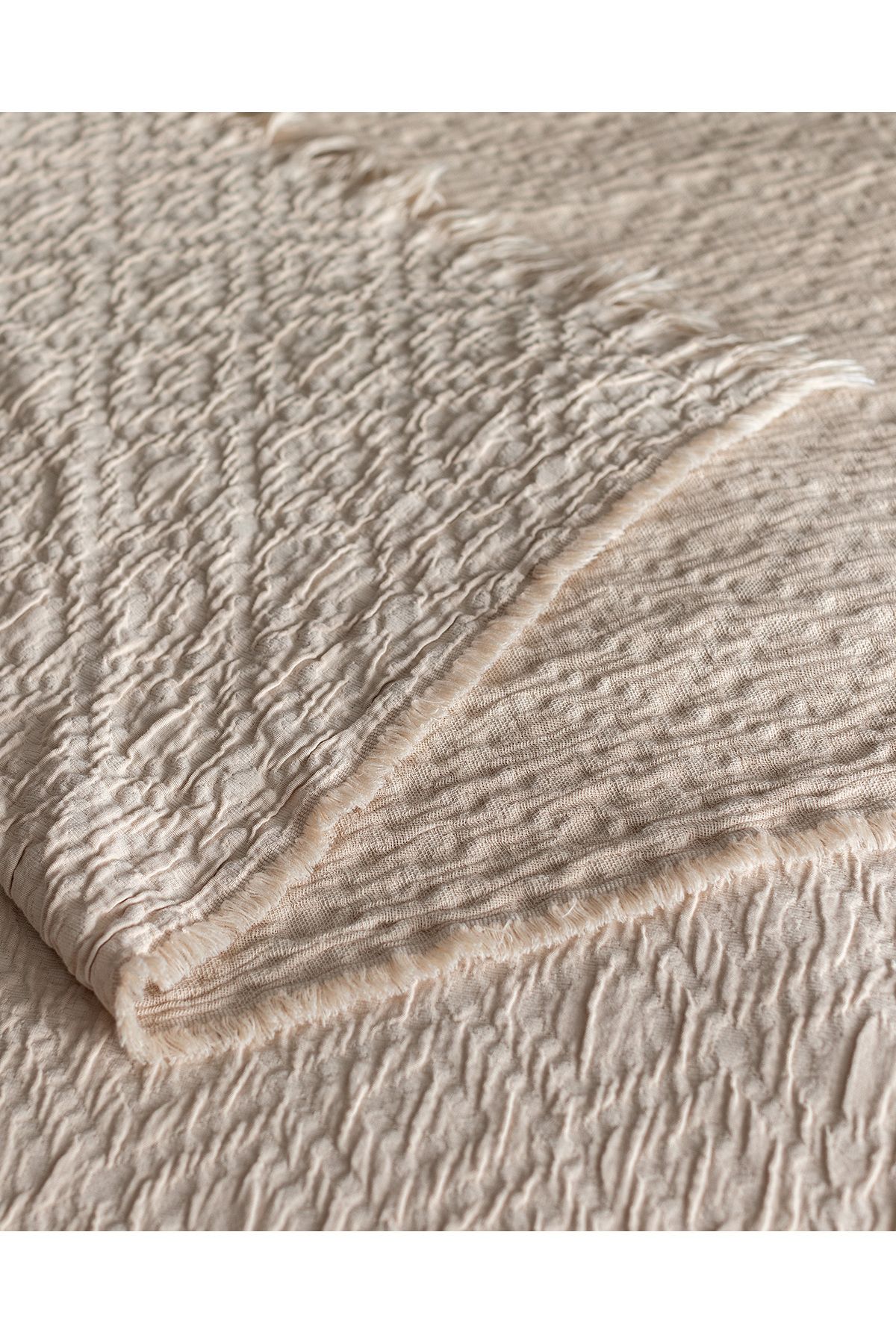 Madame Coco-Single Luxury Bedspread - Vue Collection 5