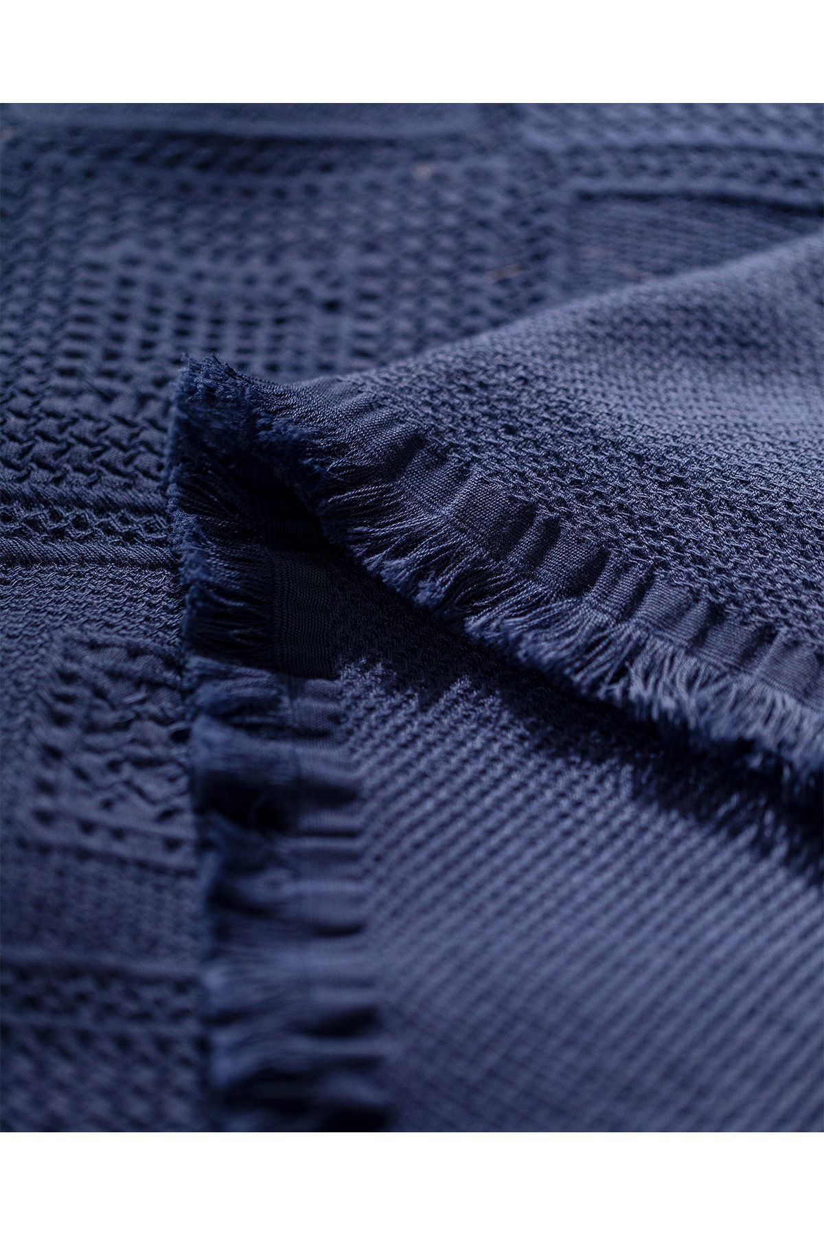 Madame Coco-Froncois Single Bedspread 5