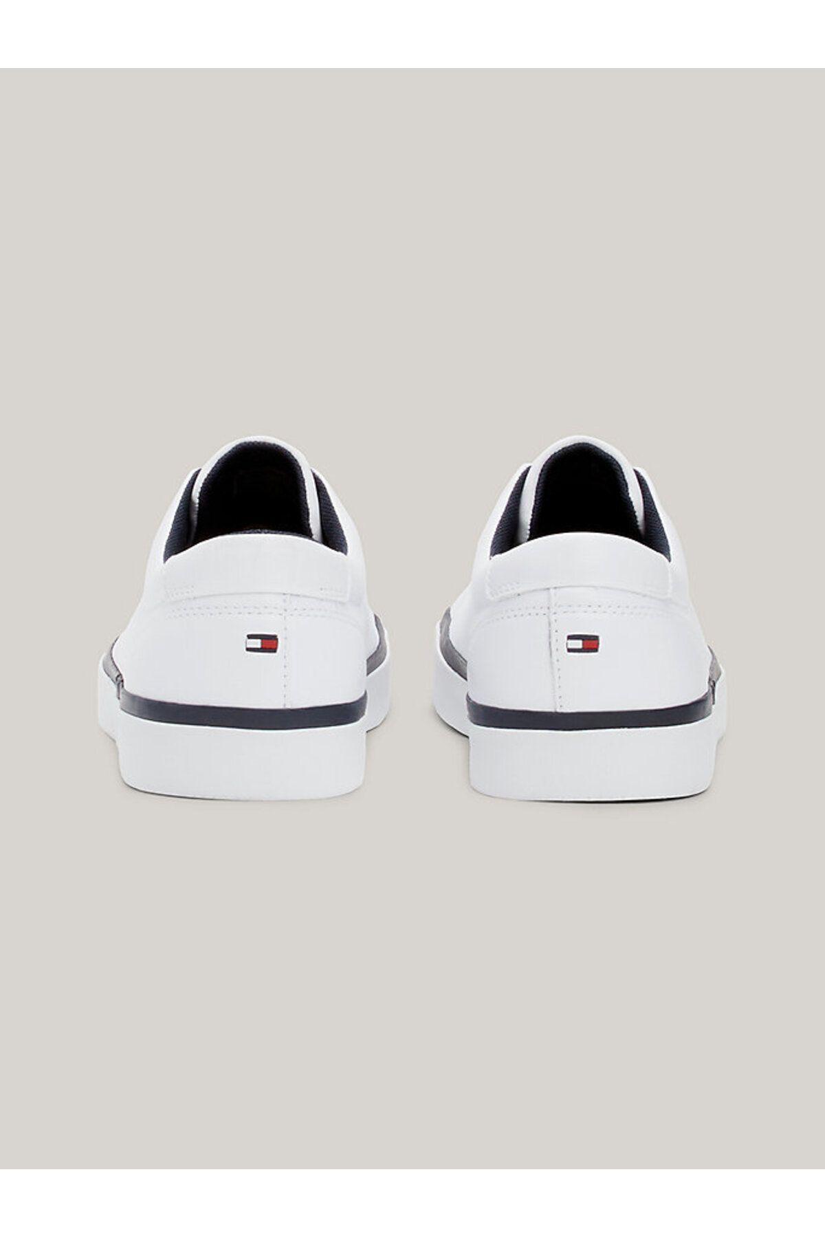 Tommy Hilfiger-Модерна корпоративна кожа Vulc 4