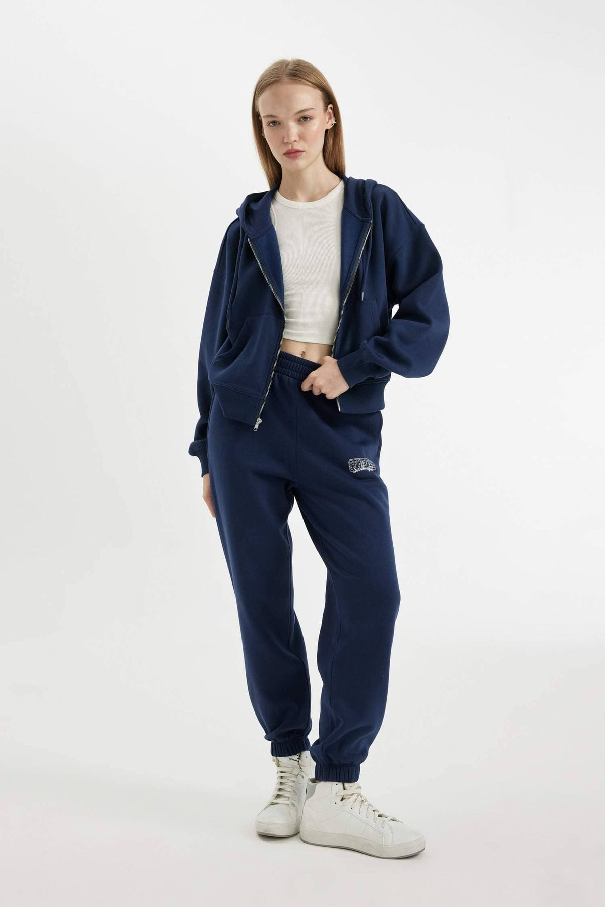 complete the look image