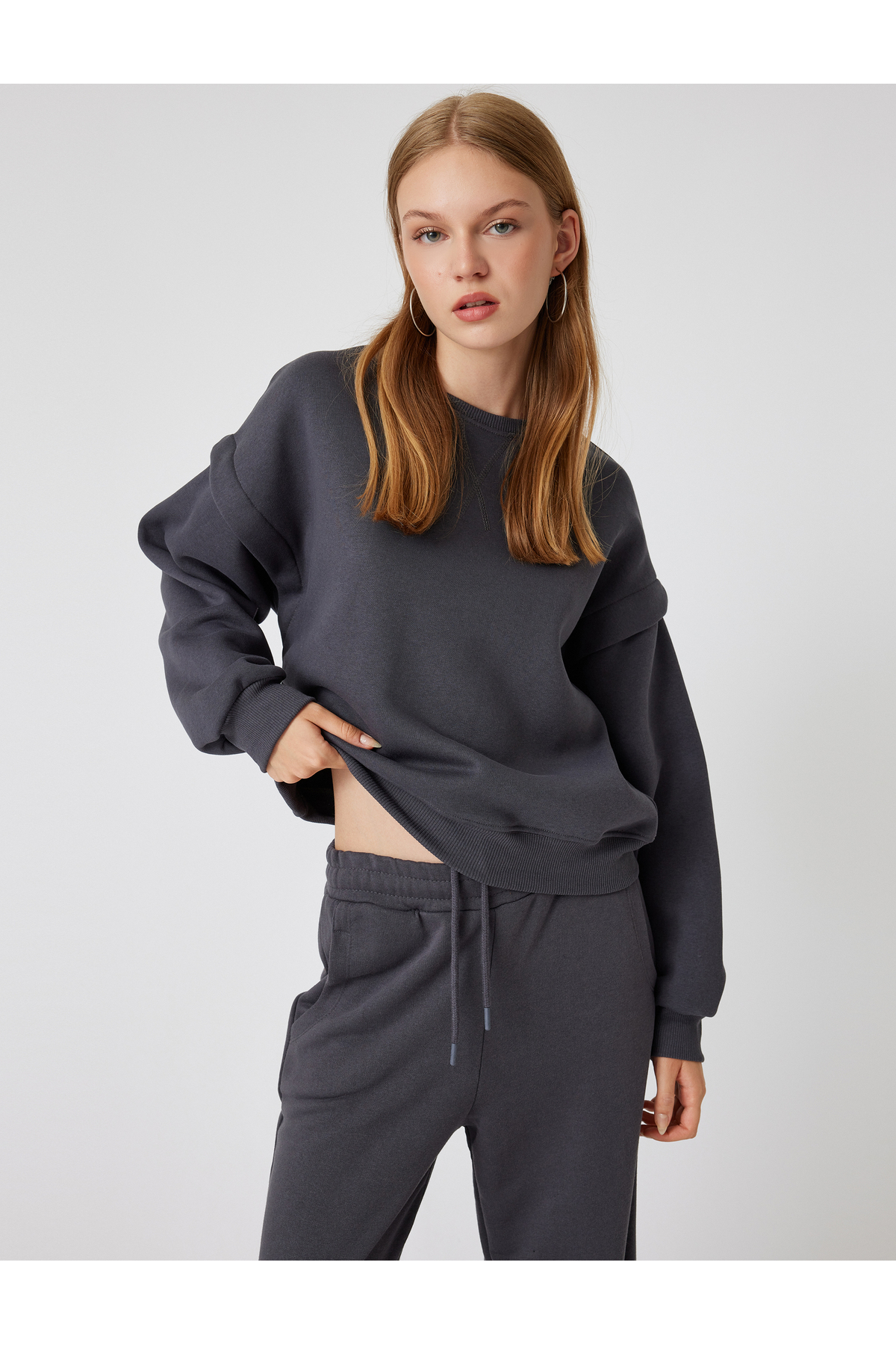 Koton KT - Basic Oversize Sweatshirt Uzun Kollu Bisiklet Yaka Dikiş Detaylı