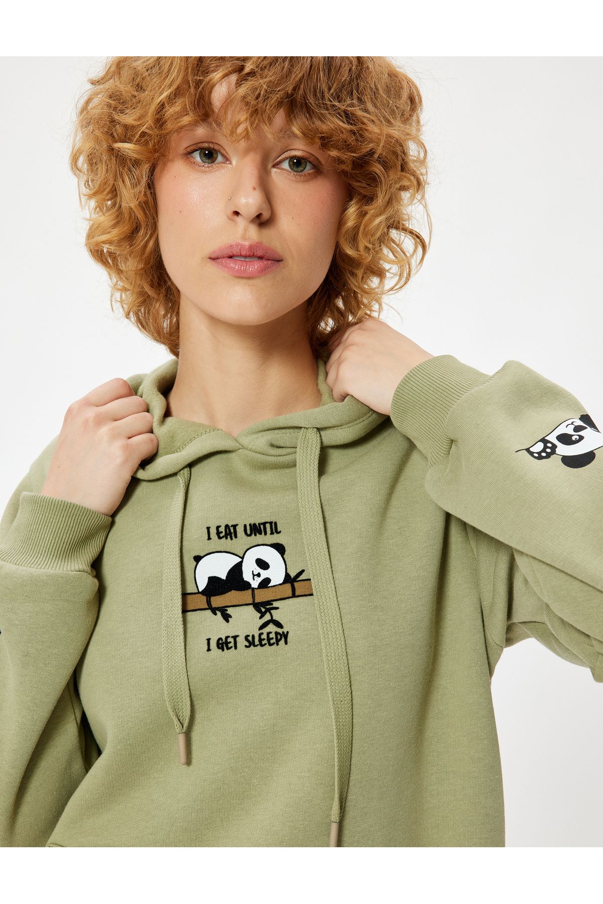 Koton KT - Oversize Kapüşonlu Sweatshirt Panda İşlemeli Kanguru Cepli