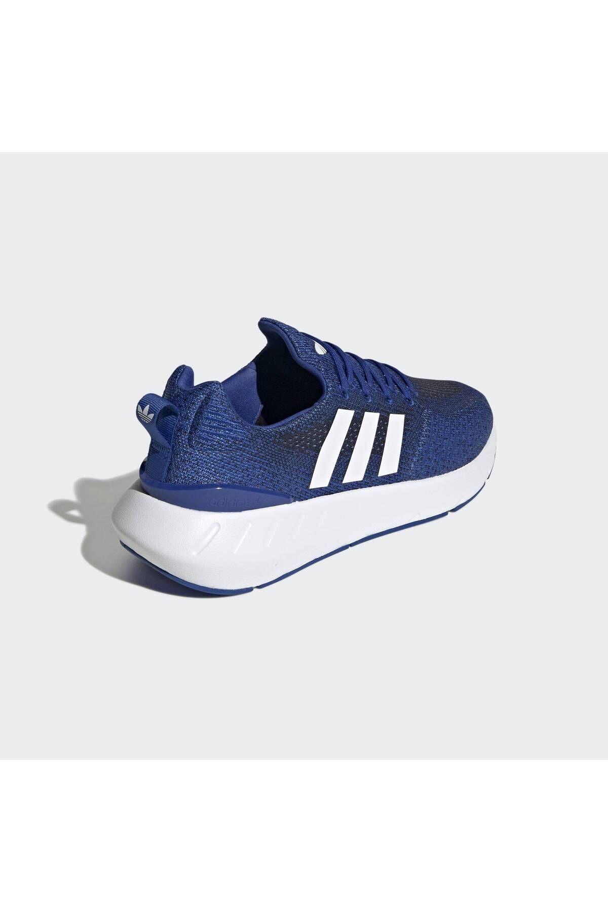 کفش دو و تمرین سفید مردانه RUN 22 اورجینال adidas