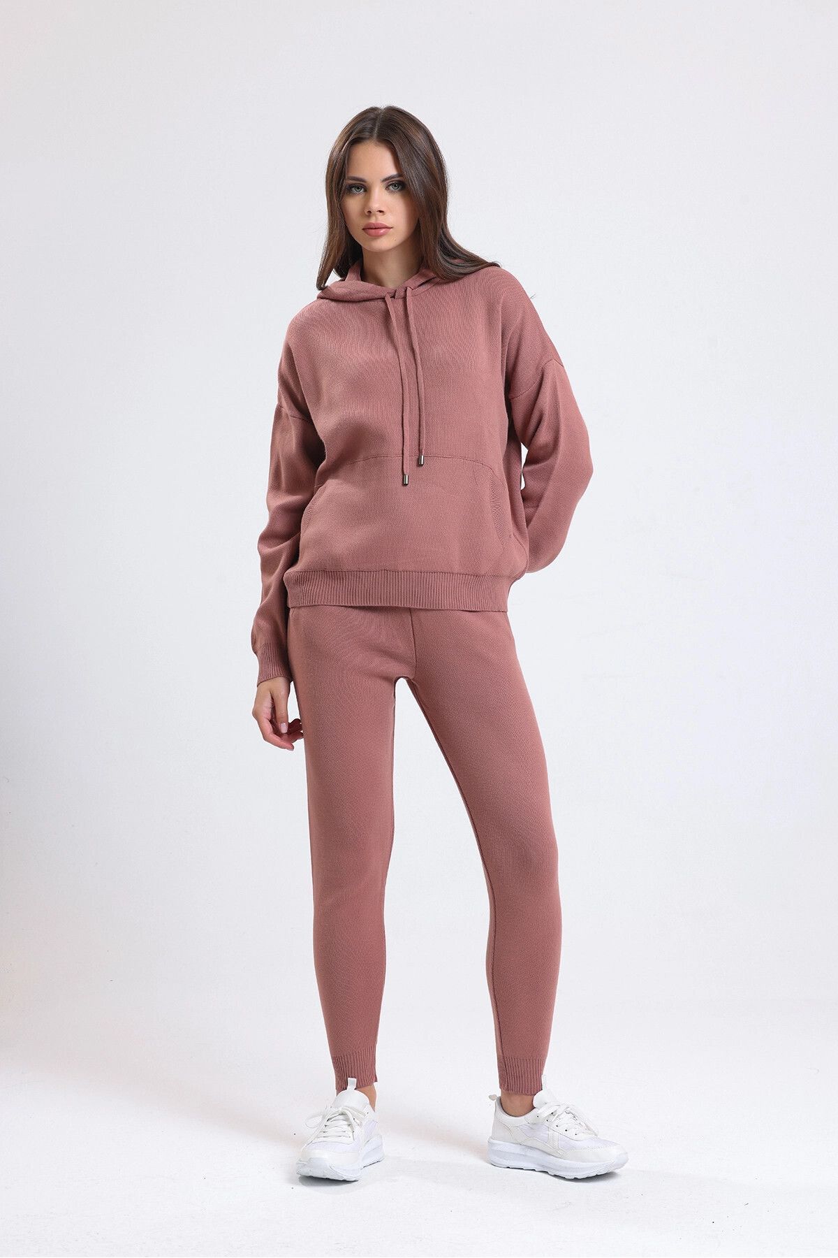 complete the look image