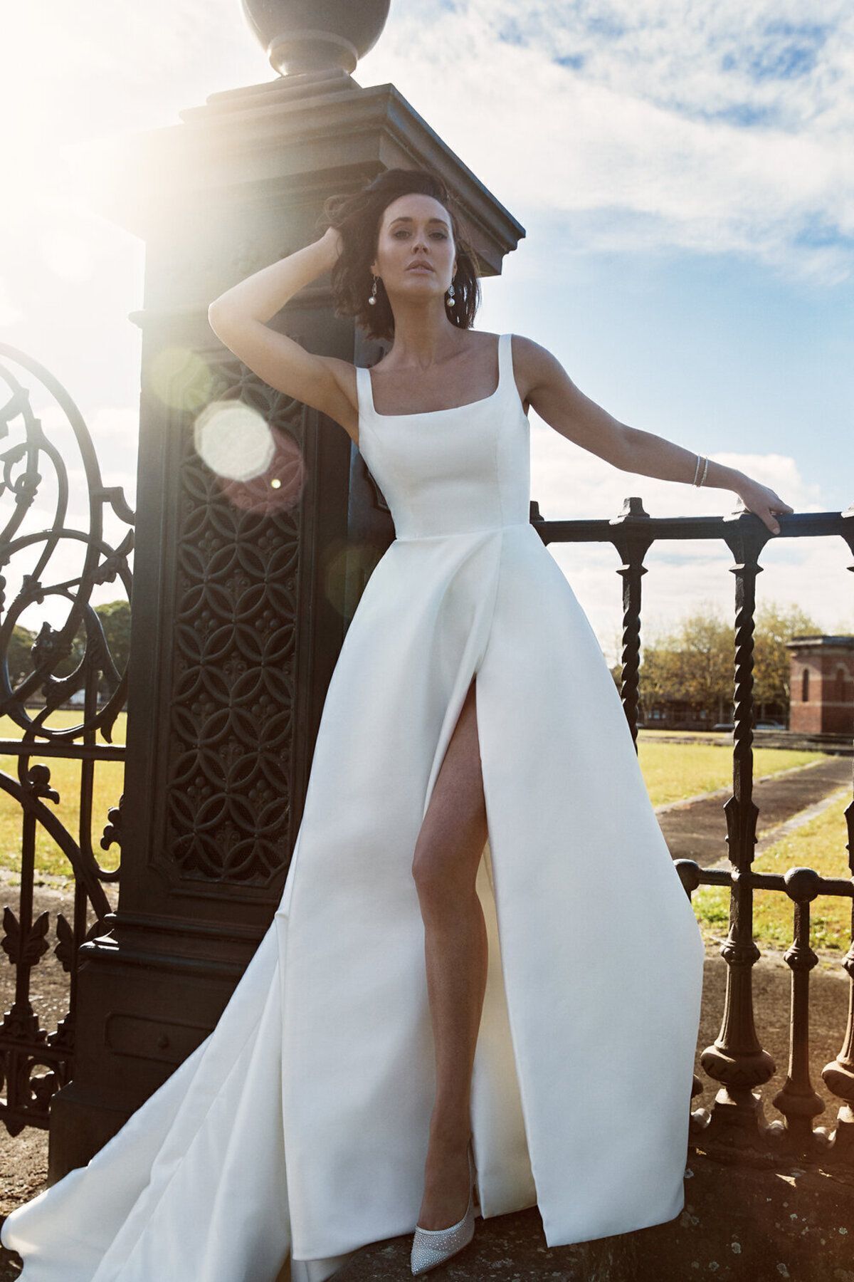 robe de mariée en satin avec volants