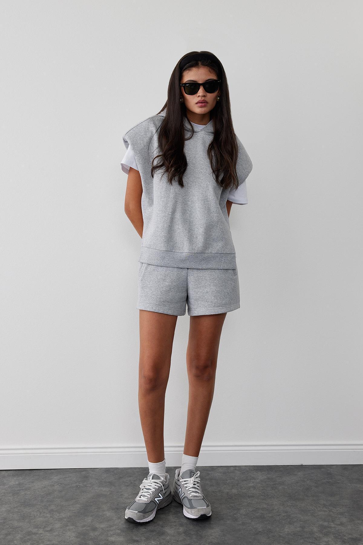 Suud Collection-White Bamboo Socket Socks 5