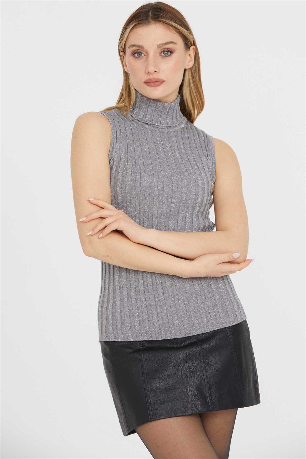 Two Mail-Glitter Detailed Sleeveless Knitwear Gray 1