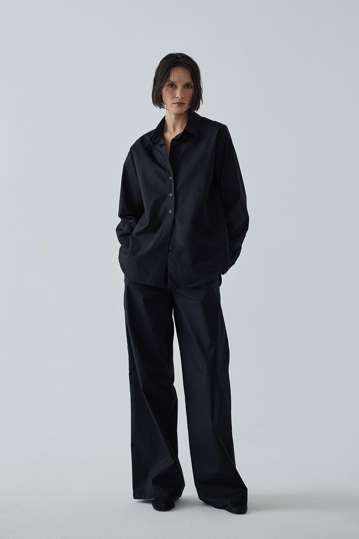 Suud Collection-Cămașă de bază oversize neagră 3