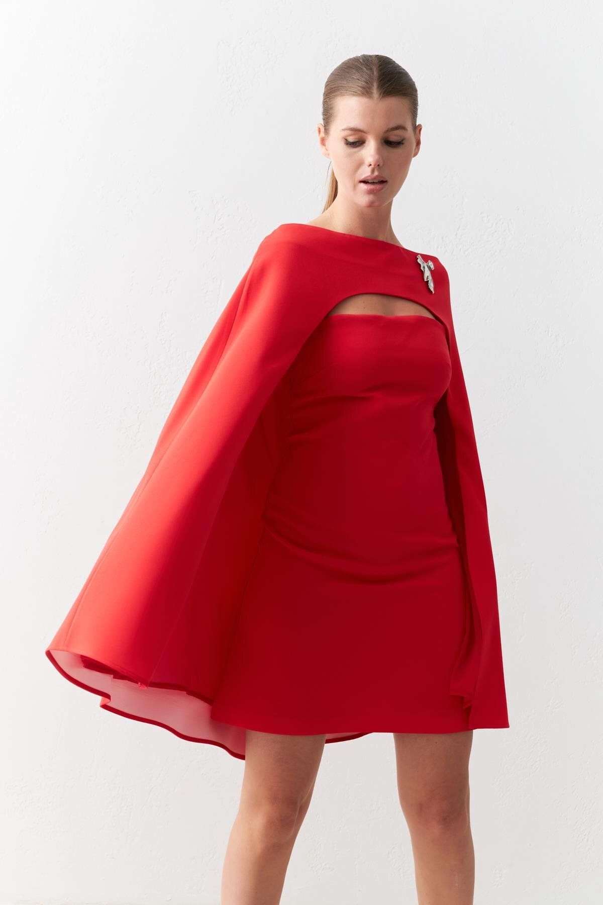 Setre-Red Mini Dress with Brooch Detail and Cloak - Waist Seated 2