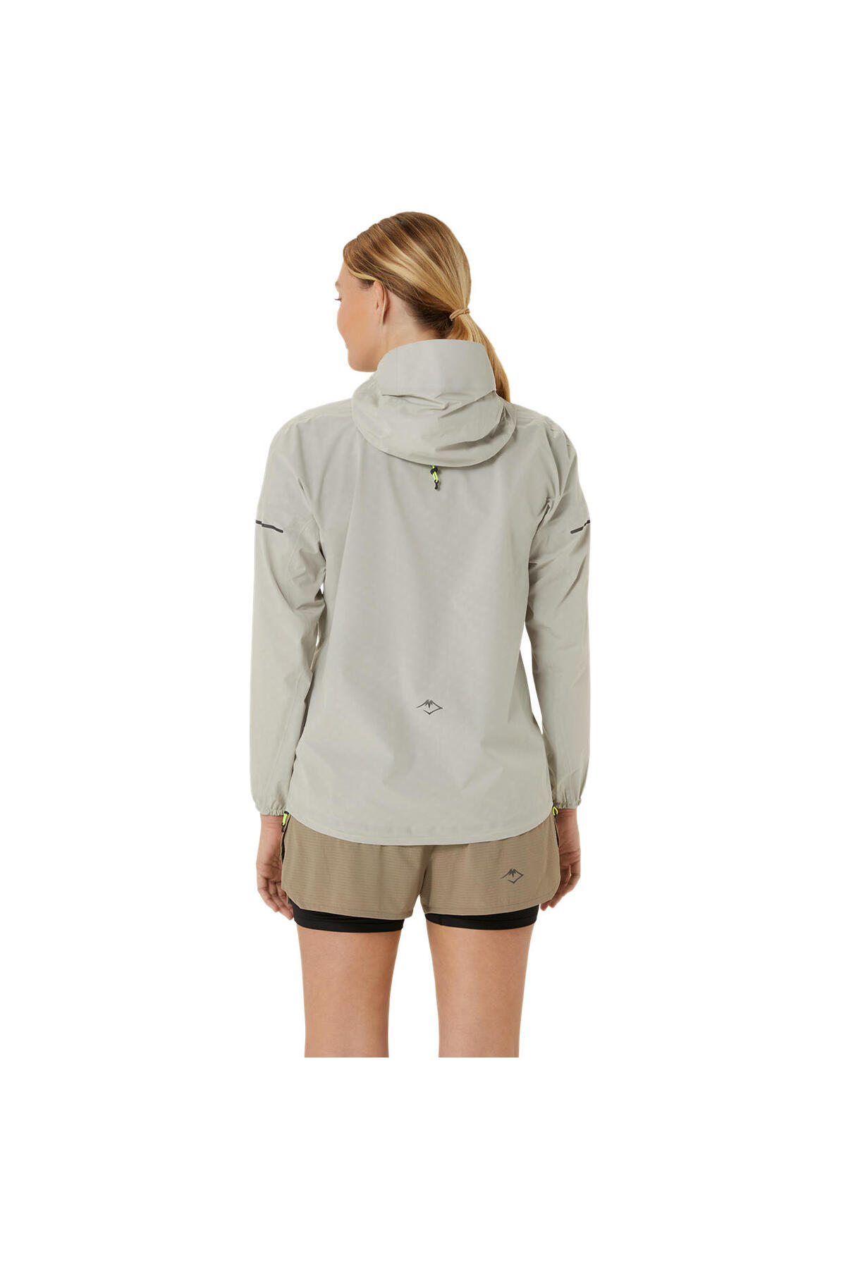 Asics FUJITRAIL WATERPROOF JACKET Kadın Oatmeal Ceket 2012C253-250