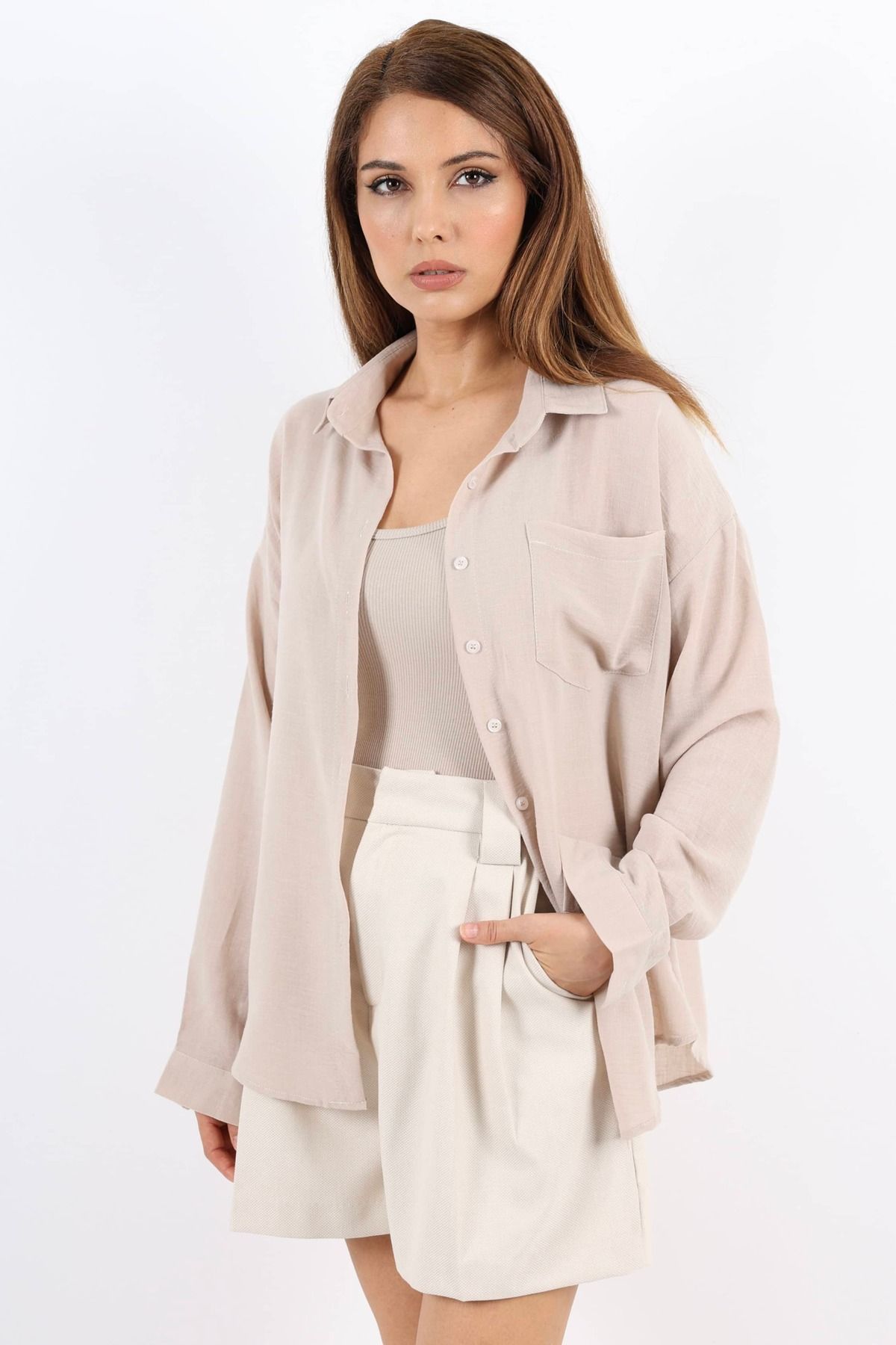 complete the look image