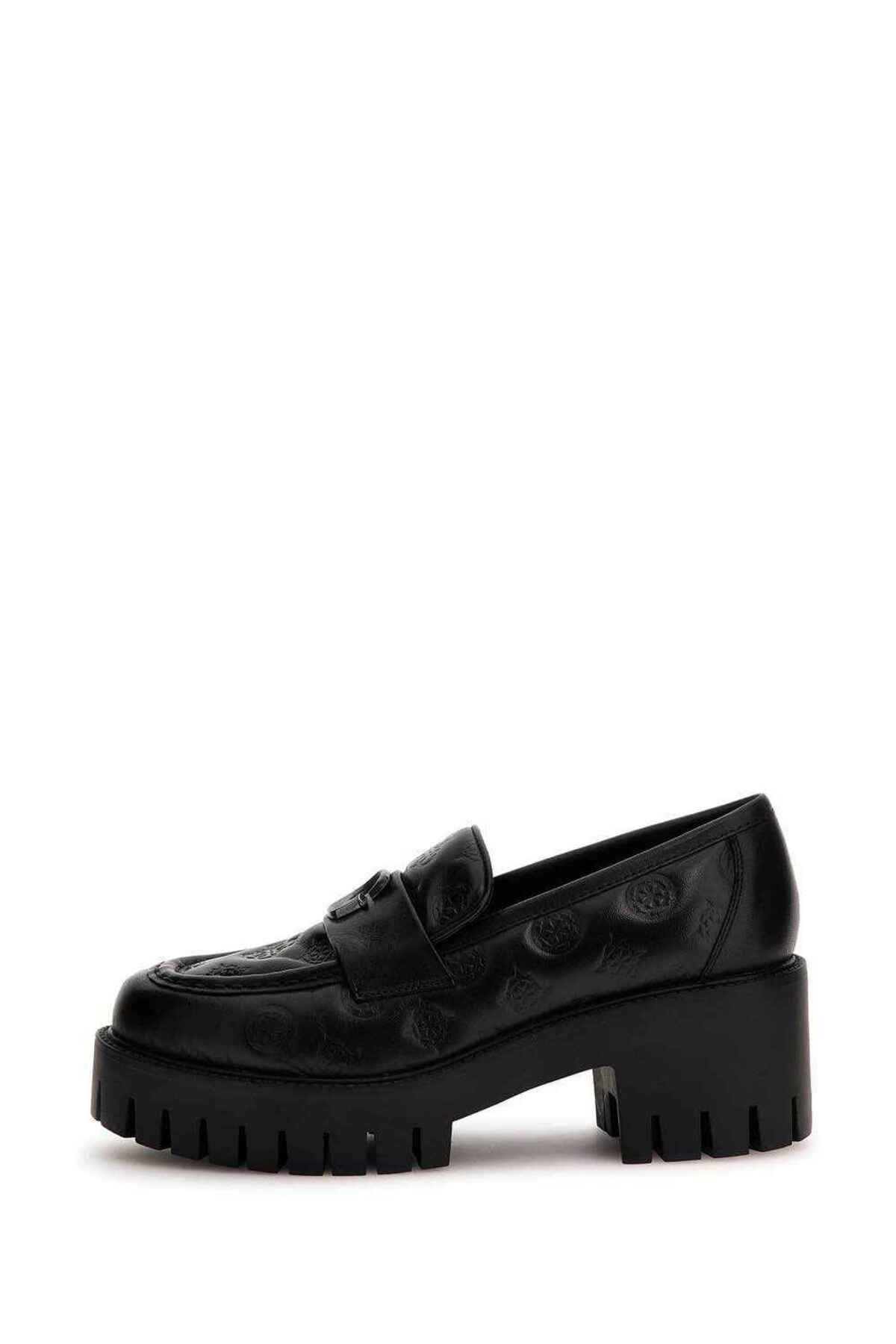 Guess-Wanyn Women's Loafer 2