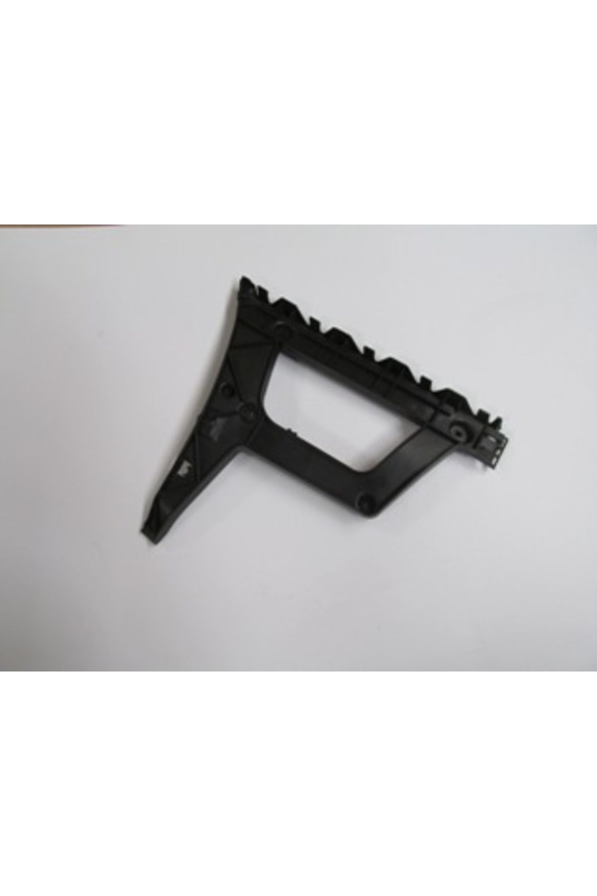 FAM Audi A4 13/15 Arka Tampon Braketi İç Sol (Yan Kulağa Takılan) (Plastik) (Tw)