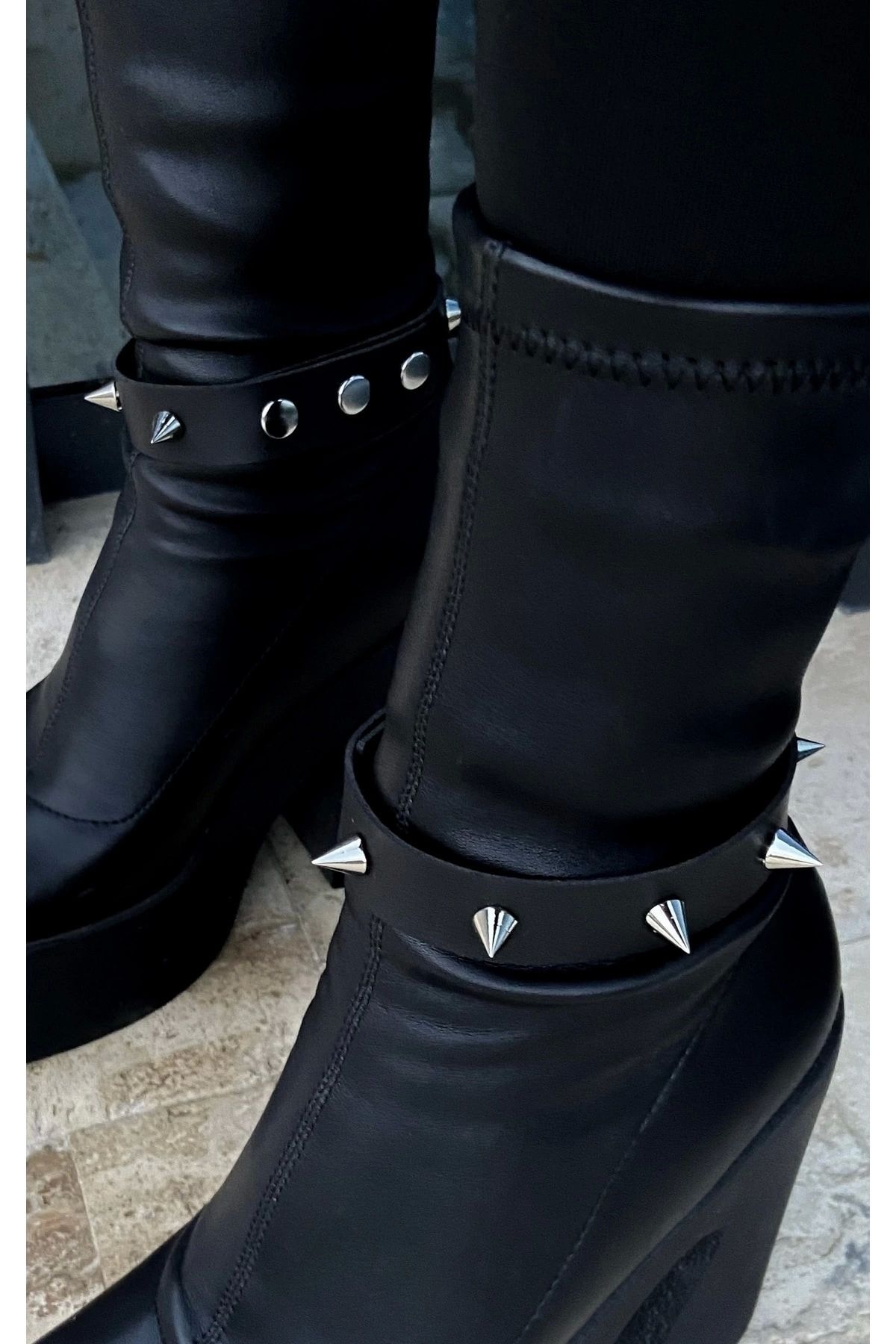DarkellaStore-Gothic Punk Thorny Spikes 2 Pack / Leather Leg Bracelet / Shoe Accessory 2
