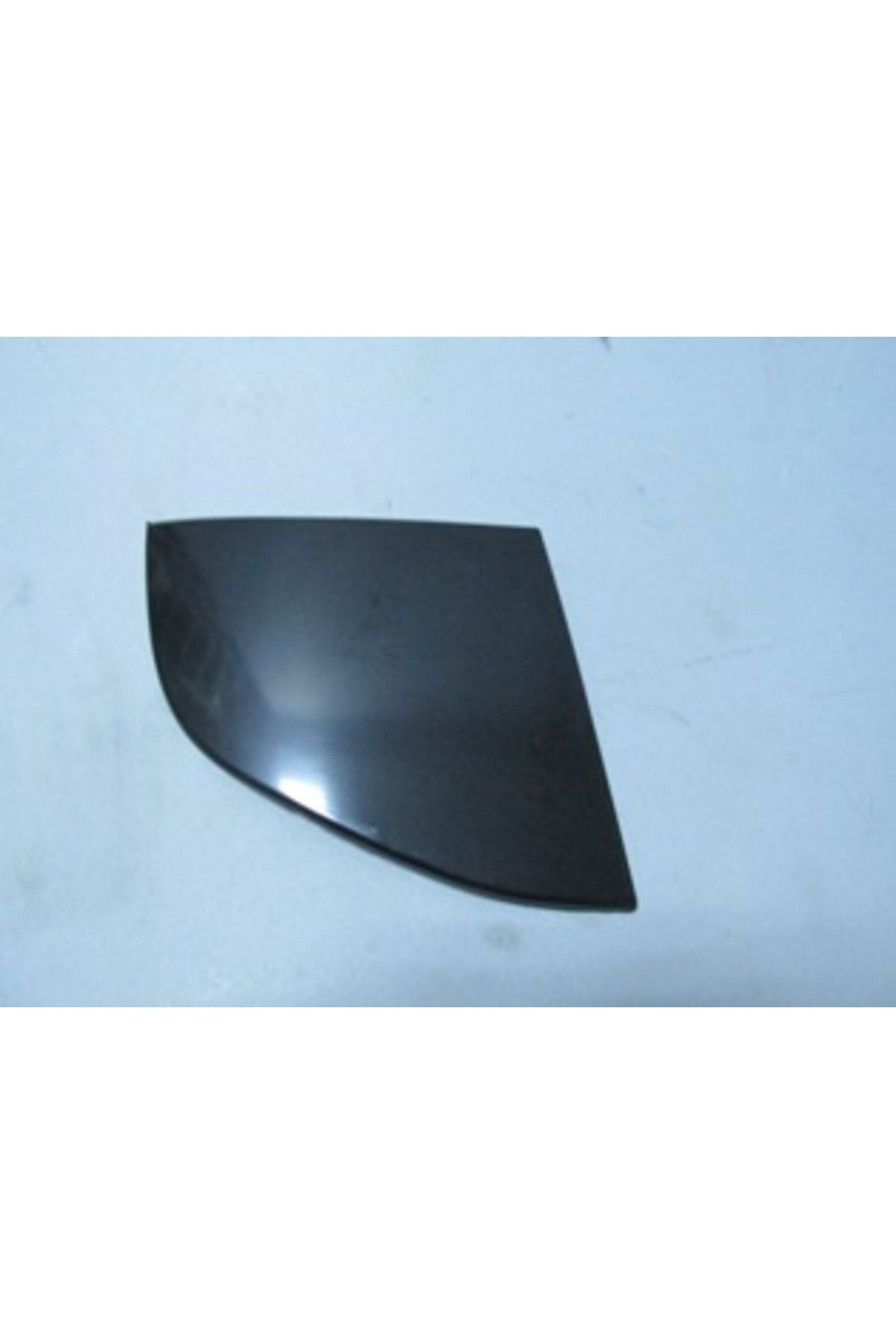 FAM Mitsubishi Canter Fuso 06/12 Ön Cam Izgarası Sağ (Silgi Paneli)(fe711/839/59e/g) (Tw)