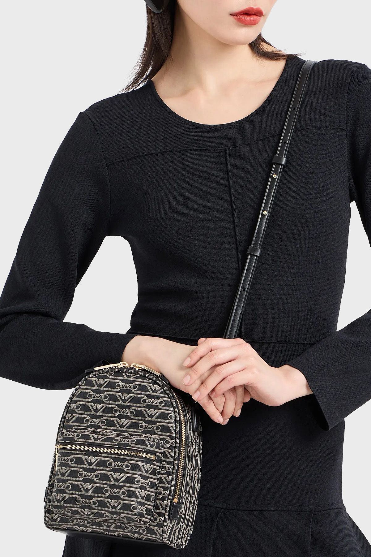کیف با لوگو بند شانه قابل جابجایی BAG EW000358 AF11951 FC033 Emporio Armani