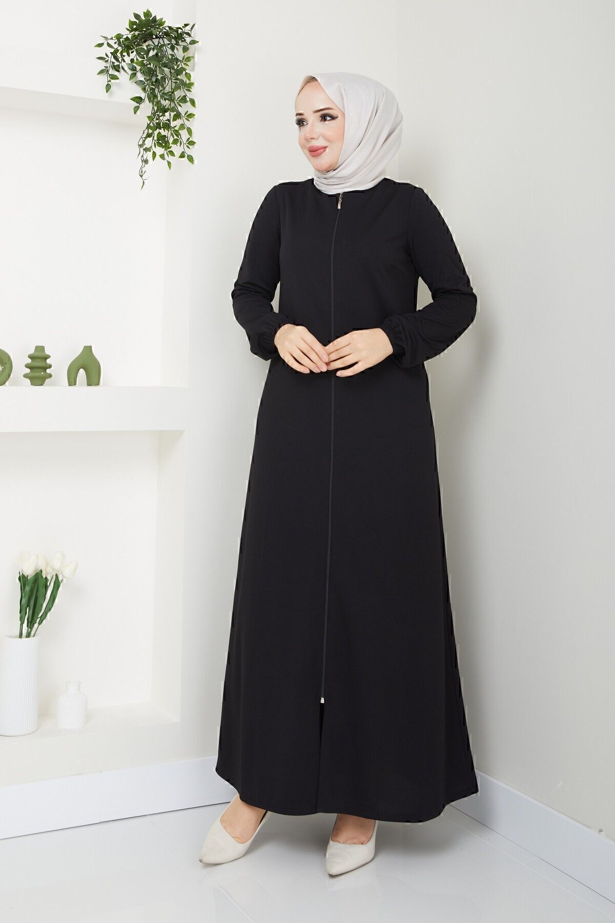 https://cdn.dsmcdn.com/ty1551/product/media/images/ty1551/prod/QC/20240917/09/b4757eea-7690-318b-80c1-b3697259764b/1_org_zoom.jpg