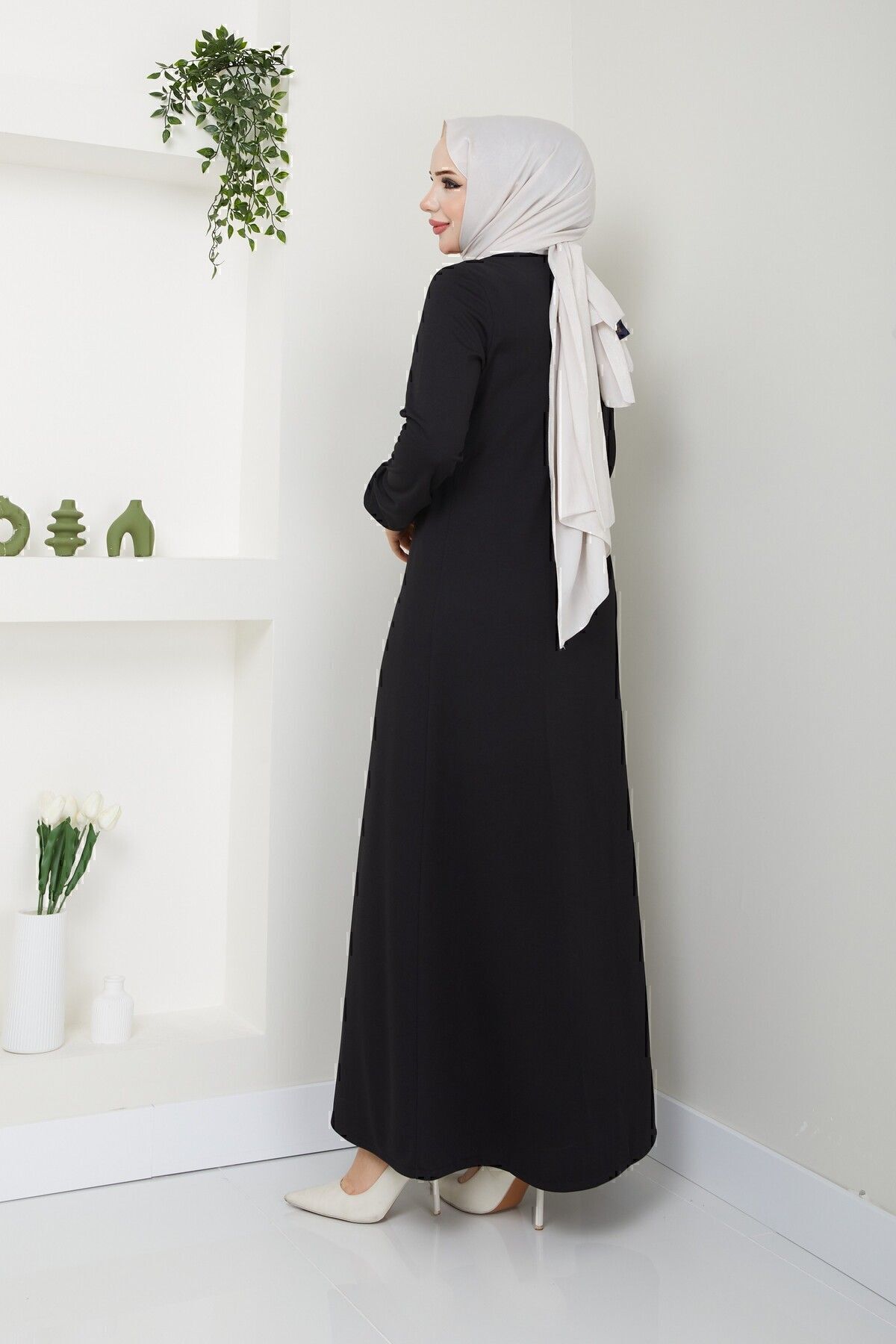 https://cdn.dsmcdn.com/ty1551/product/media/images/ty1552/prod/QC/20240917/09/636e6786-844a-3d3d-b5ed-f1ef6cc949e8/1_org_zoom.jpg