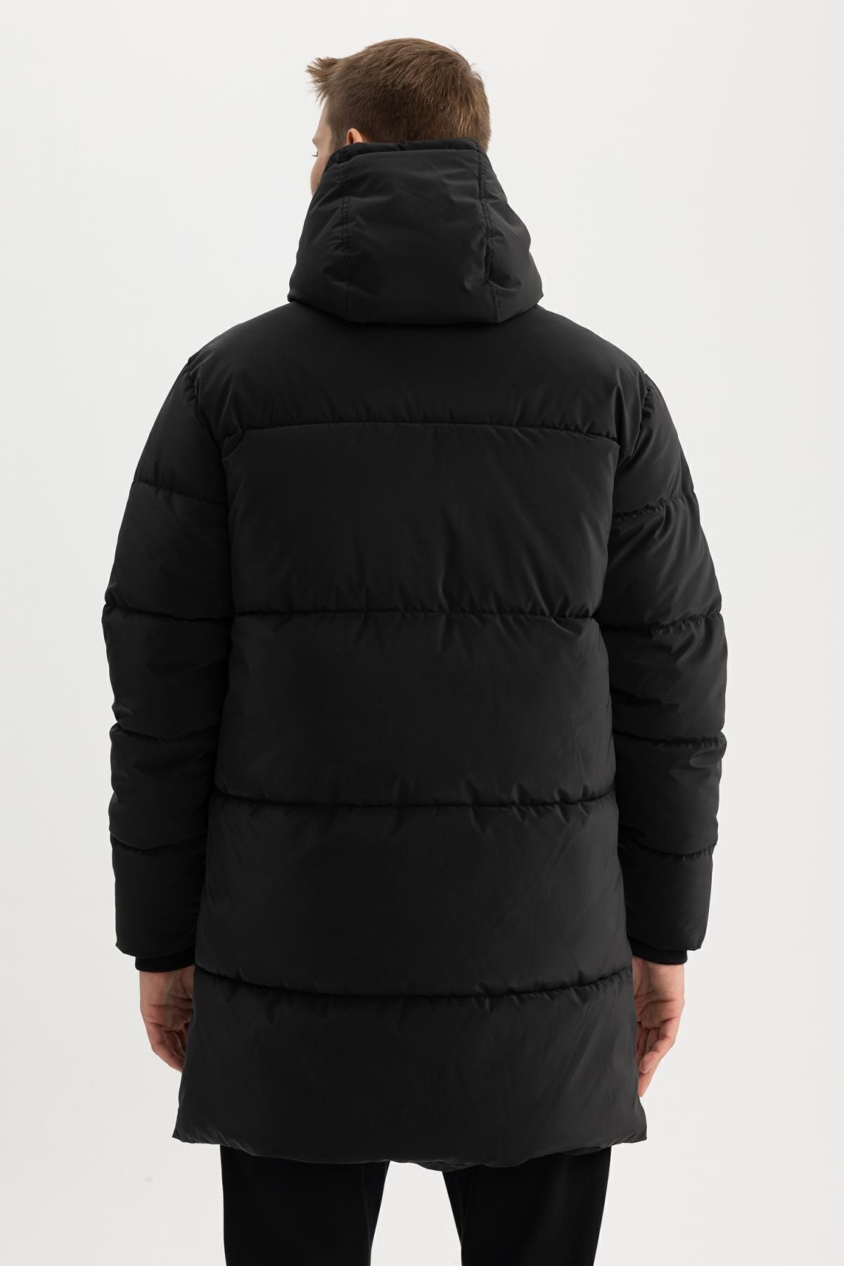 DeFacto-Wasserabweisender, aufblasbarer Parka mit Kapuze und Reißverschluss – Tasche A3694ax23wn 8