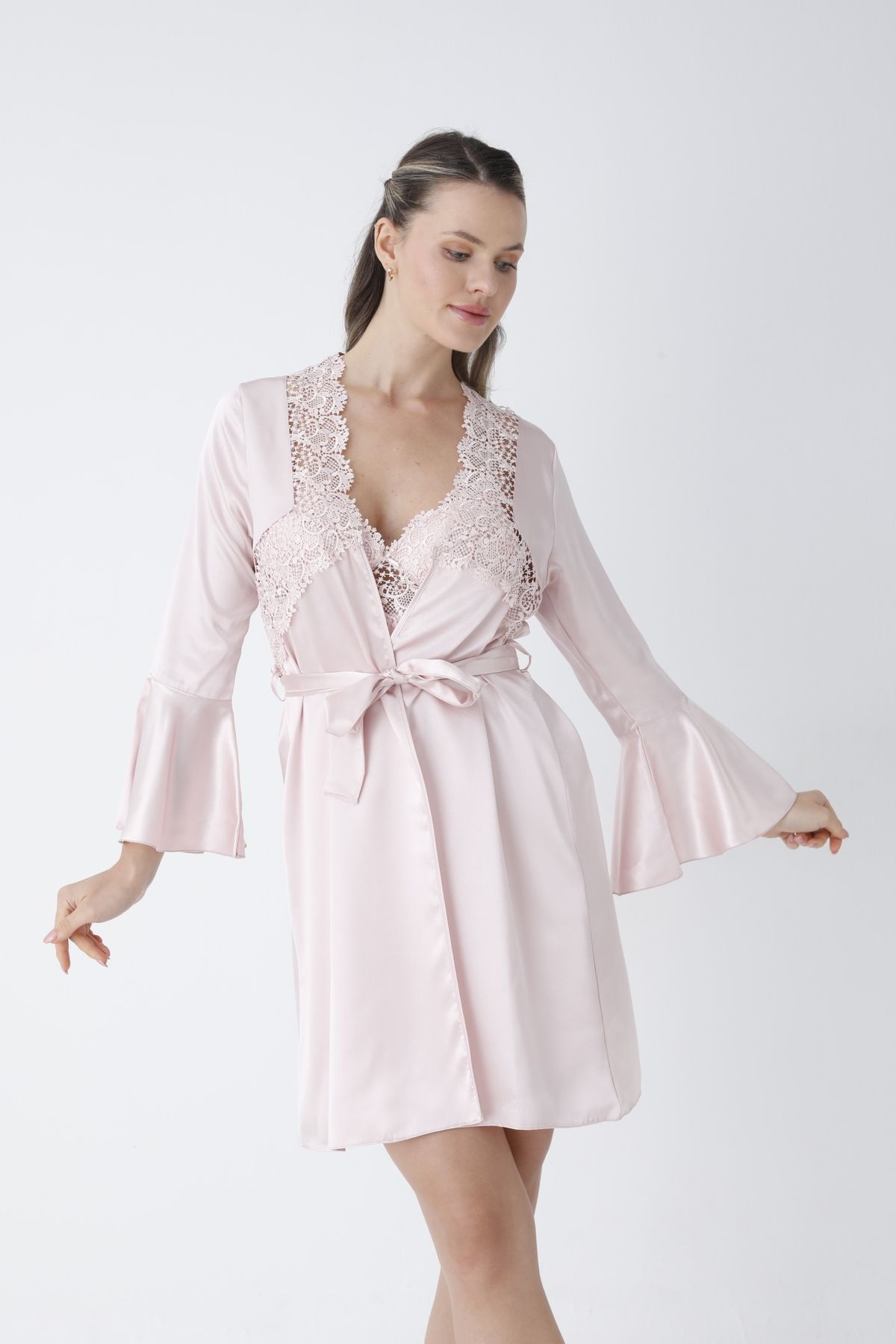 KARLİNAX Pudra Güpür Detaylı 4’lü Saten Set