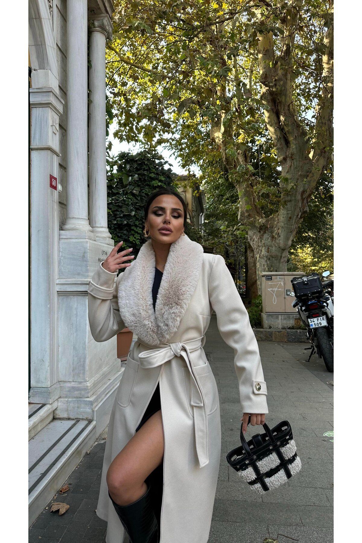 ZARİFTREND  Brenda Kürk Yaka Kaşe Kaban - Görsel 2