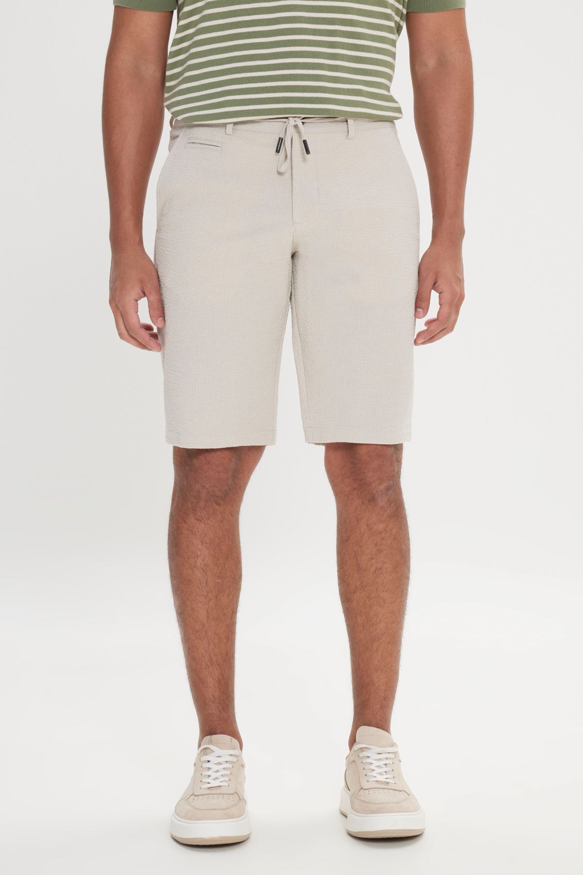 complete the look image