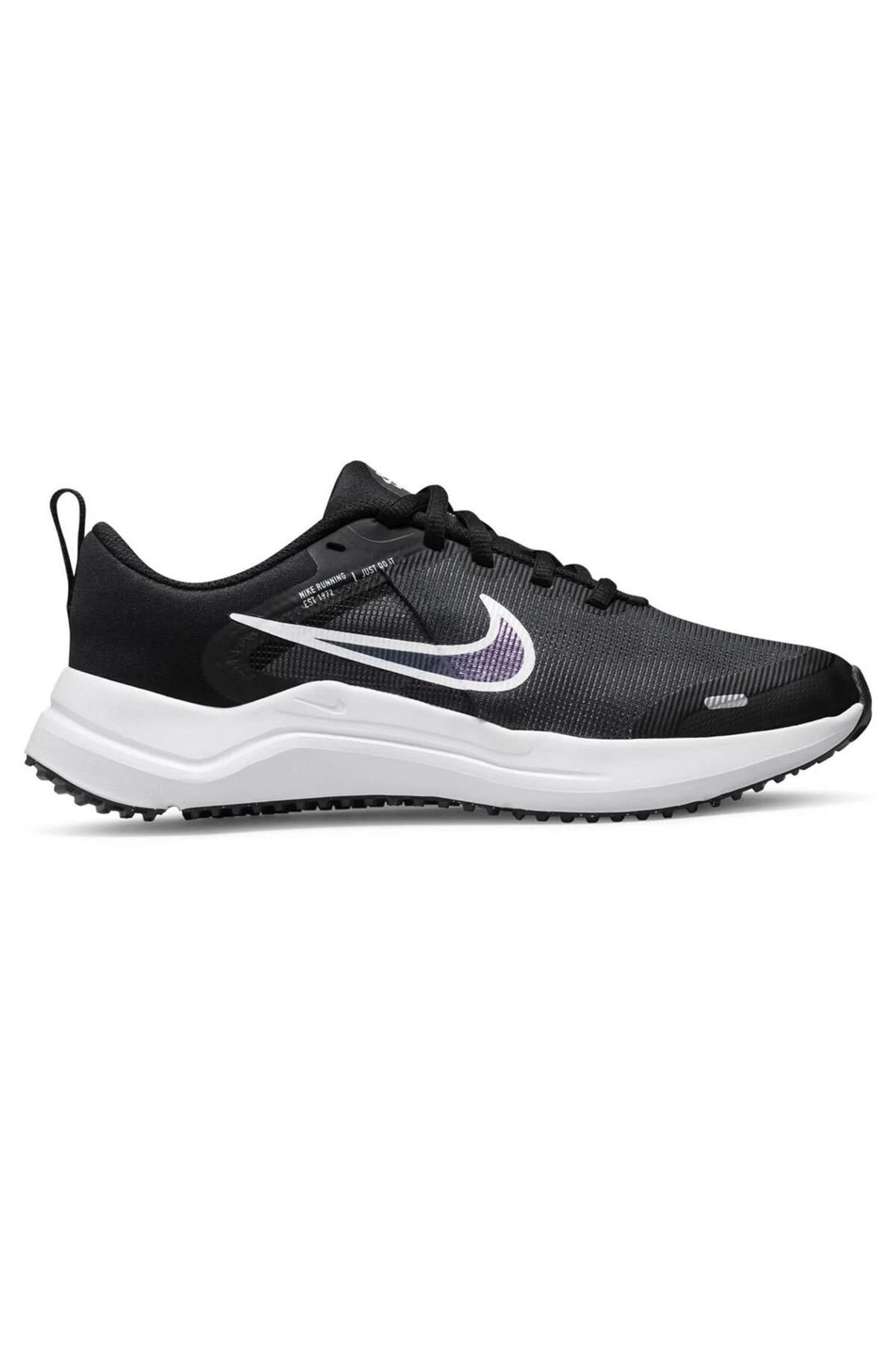 کفش پیاده روی مشکی زنانه Downshifter 12 N G S در حال راه رفتن های رانینگ سیاه Nike