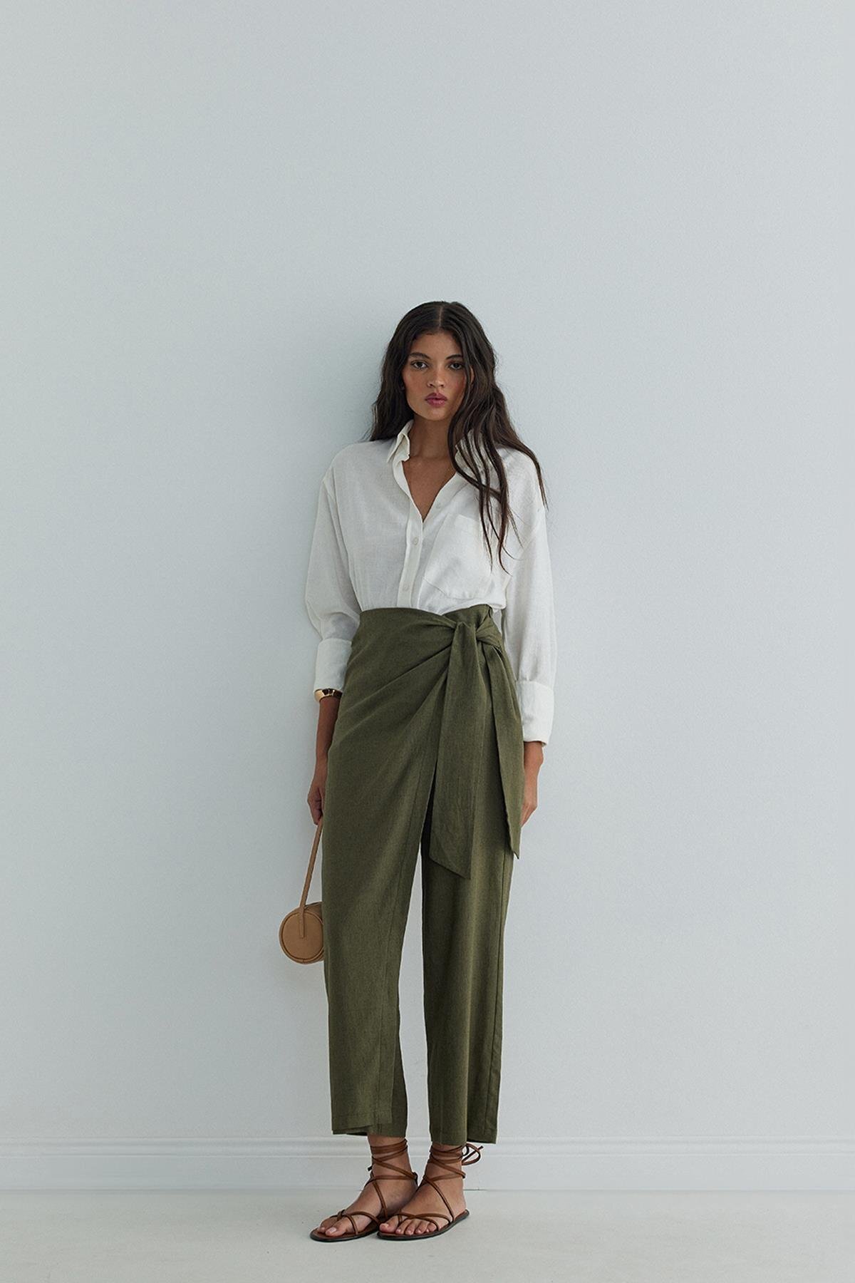 Suud Collection-Khaki plátenné zavinovacie nohavice - Alia Model 6