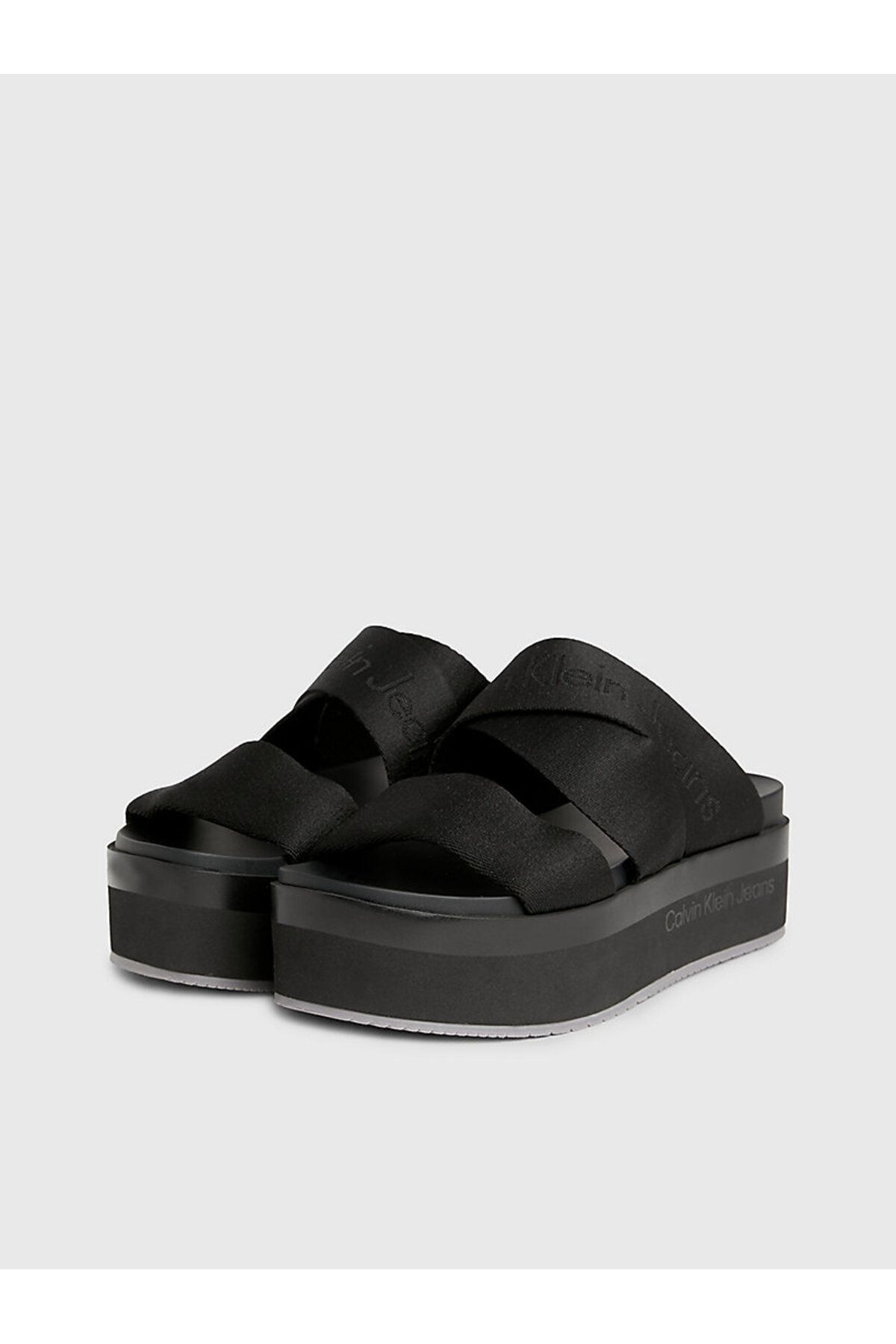 صندل سیاه زنانه تزیینات Flatform در MR Calvin Klein