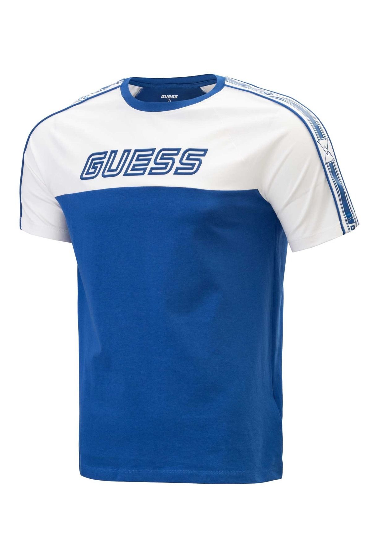 تی شرت سفید مردانه متناسب با لباس معمولی کریستوفر Guess
