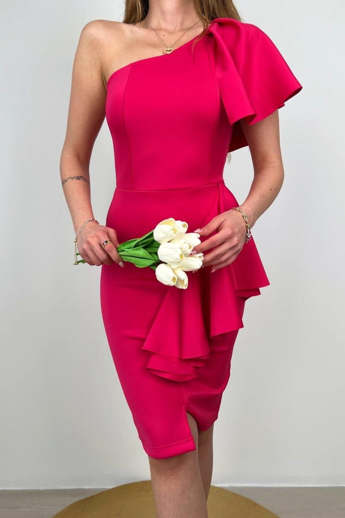 Mossta-Rochie scuba cu volan cu un singur umăr fucsia 1