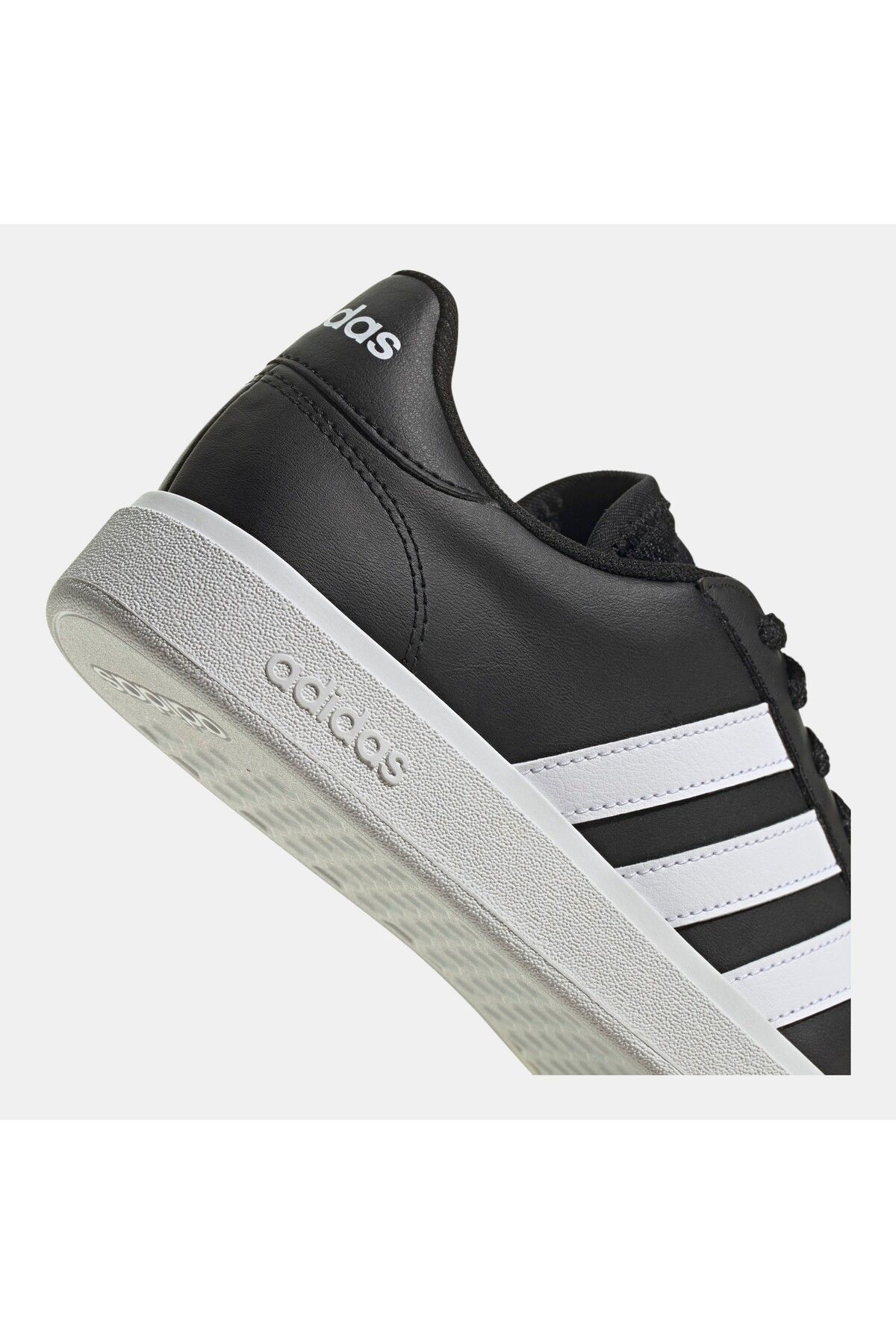 adidas-حذاء رياضي جراند كورت بيس 2.0 أسود للنساء Gw9262 8