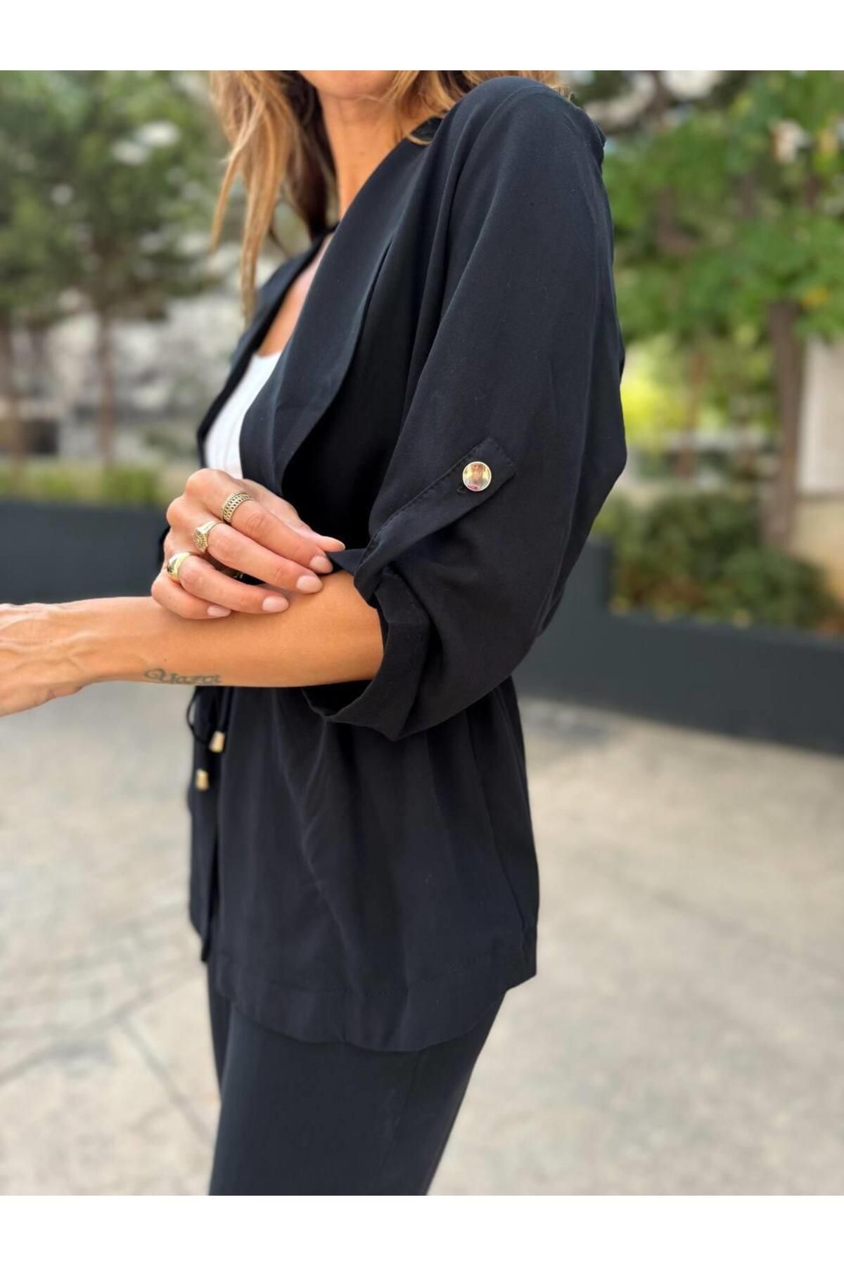 Maldia Shop-طقم نسائي بخصر مخطط ورباط أسود من الأسفل 4