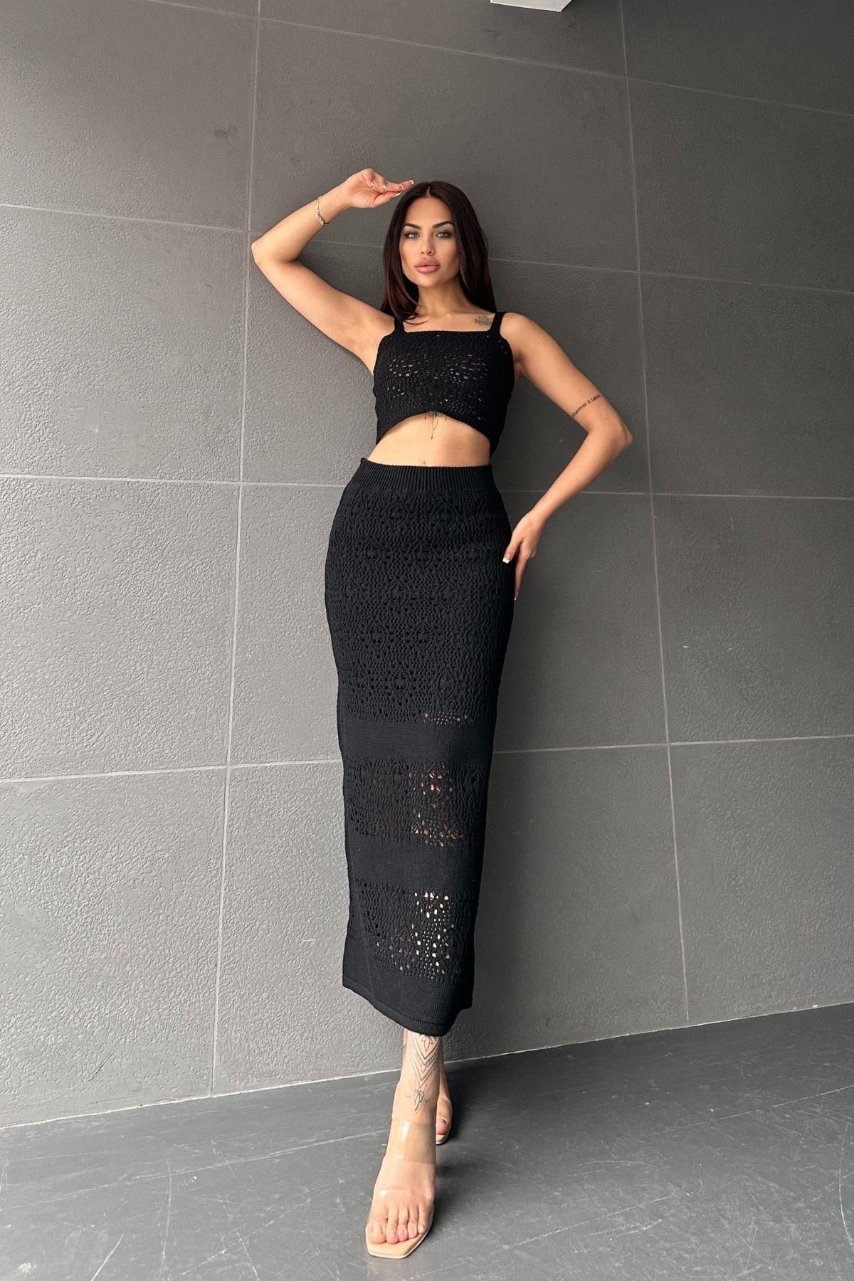 Mossta-Black Skirt Set - Cropped and Lined 2